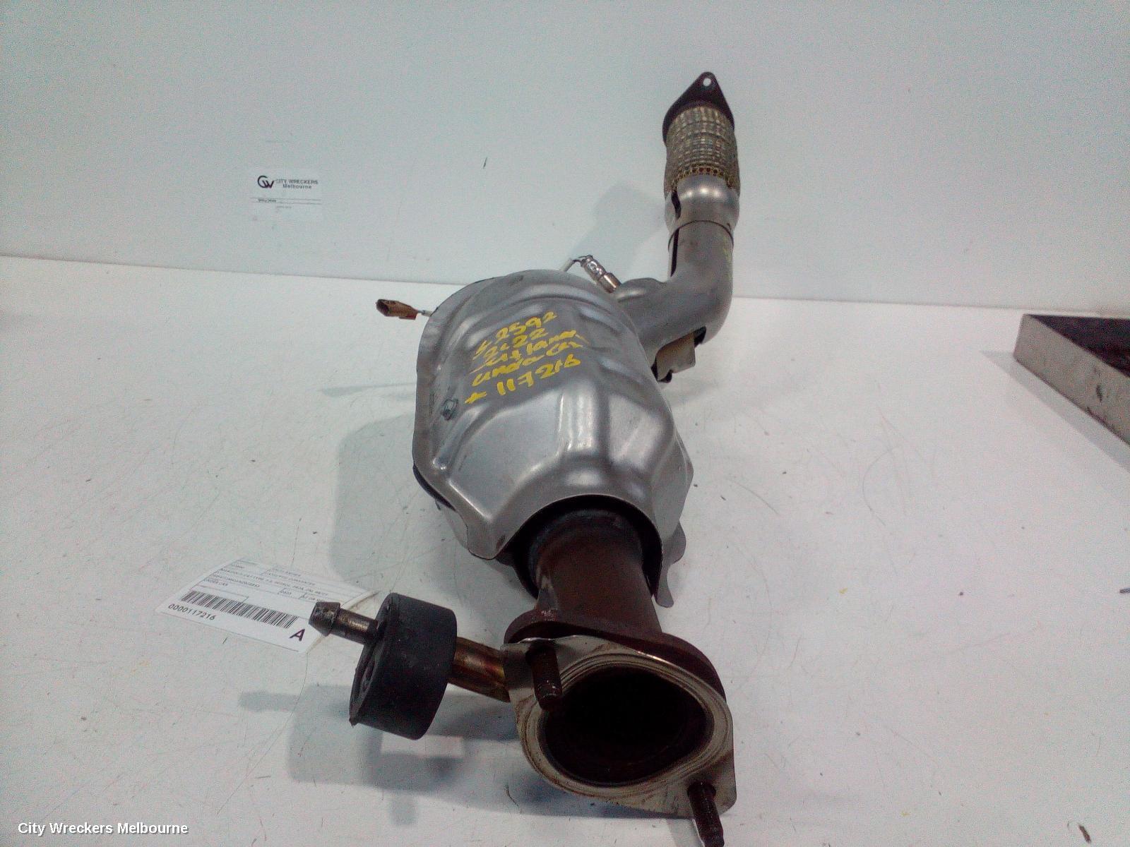 MITSUBISHI OUTLANDER 2022 Catalytic Converter