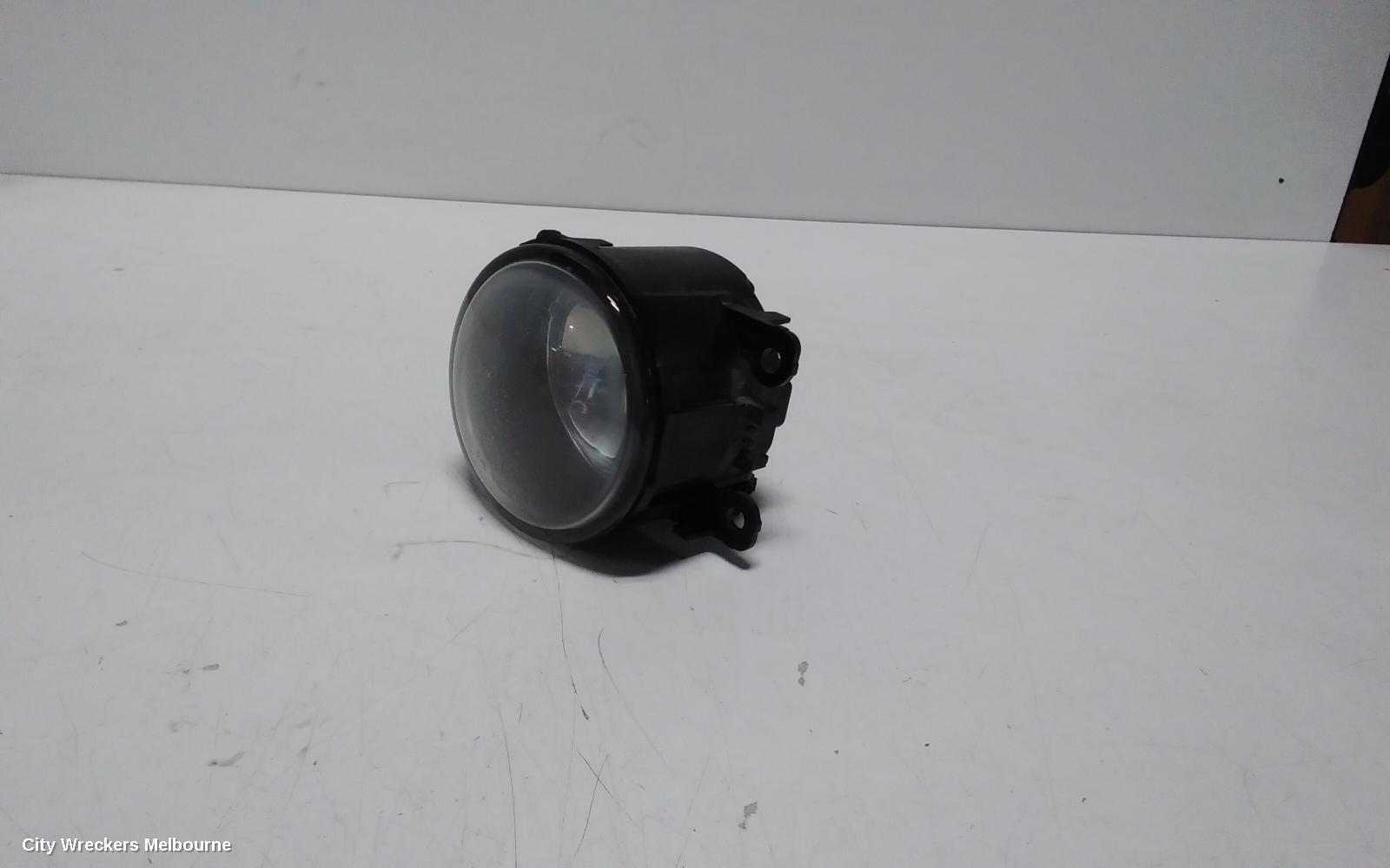 HOLDEN COMMODORE 2010 Left Indicator/Fog/Side