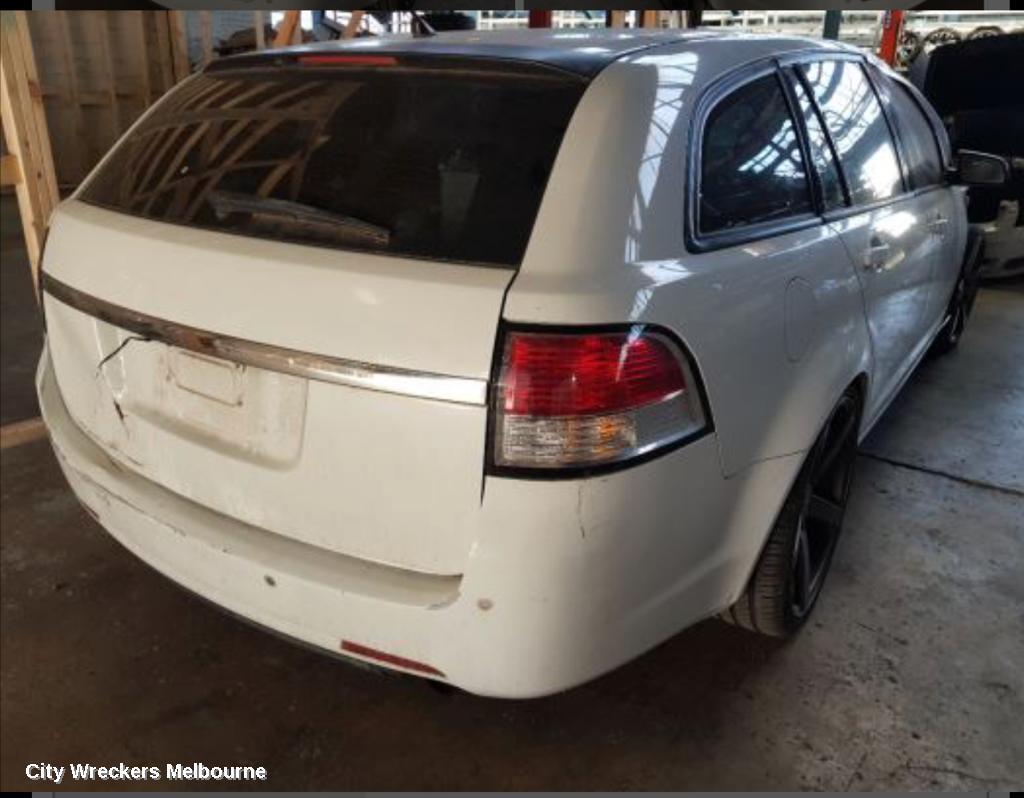 HOLDEN COMMODORE 2009 Right Taillight