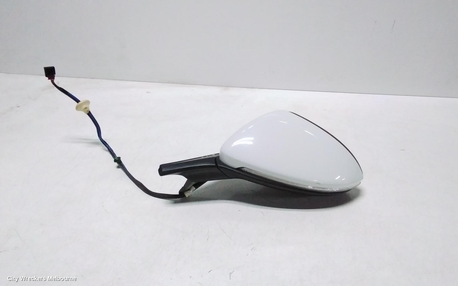 VOLKSWAGEN GOLF 2018 Left Door Mirror