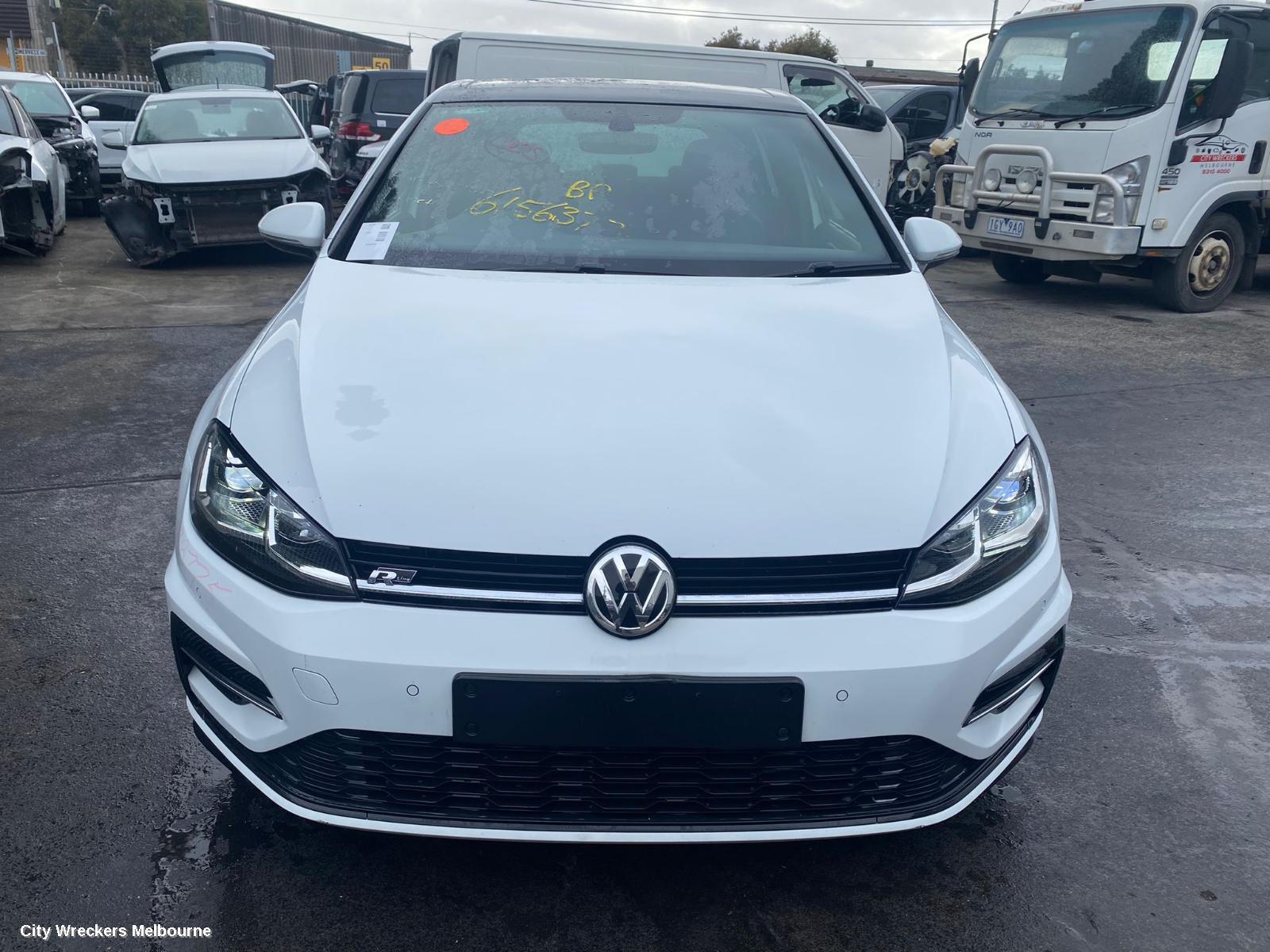 VOLKSWAGEN GOLF 2018 Roof Glass/Sunroof/T