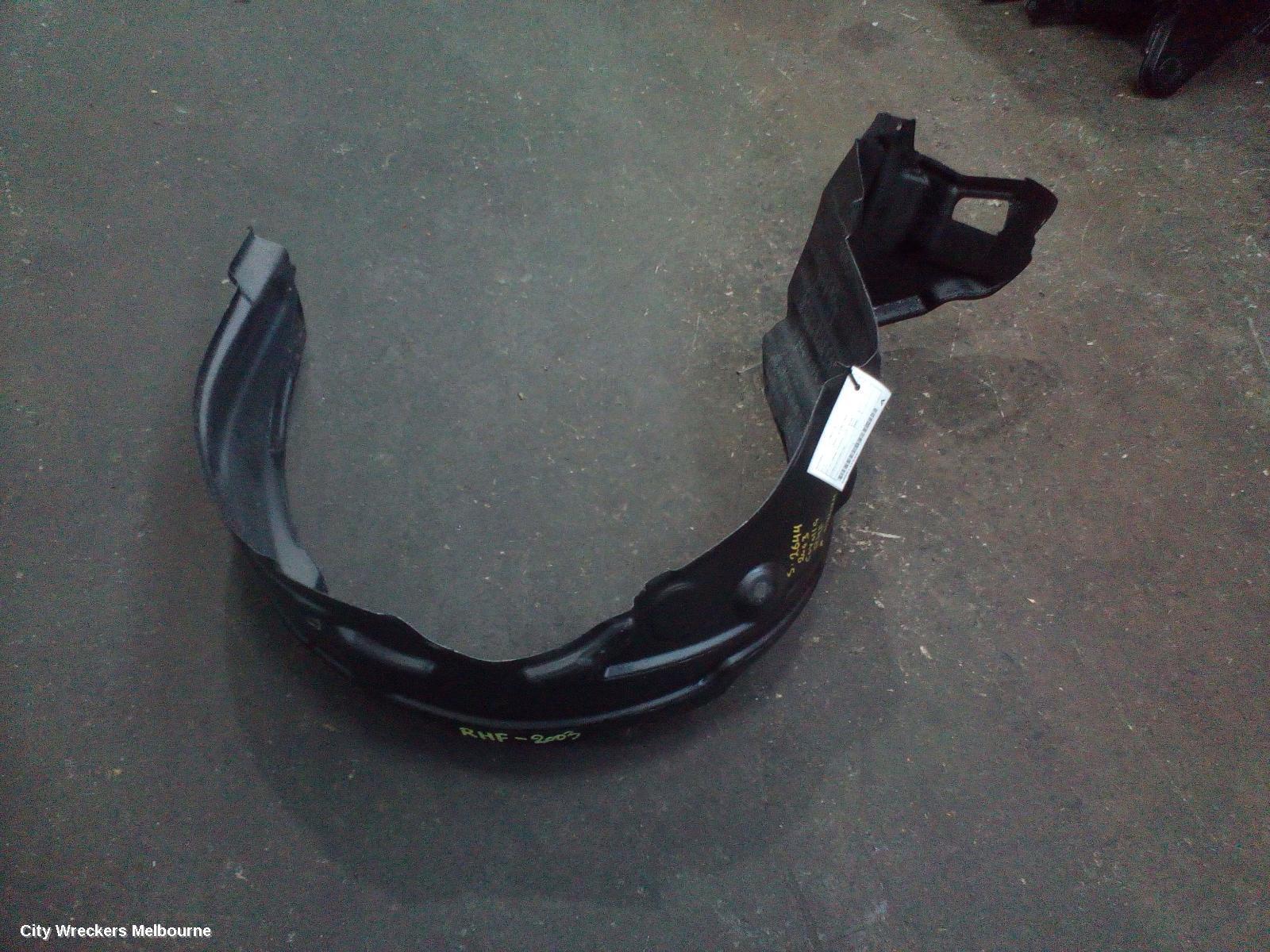 TOYOTA COROLLA 2003 Right Guard Liner