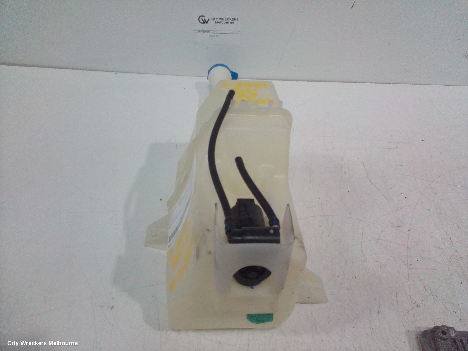 MG ZS 2021 Washer Bottle