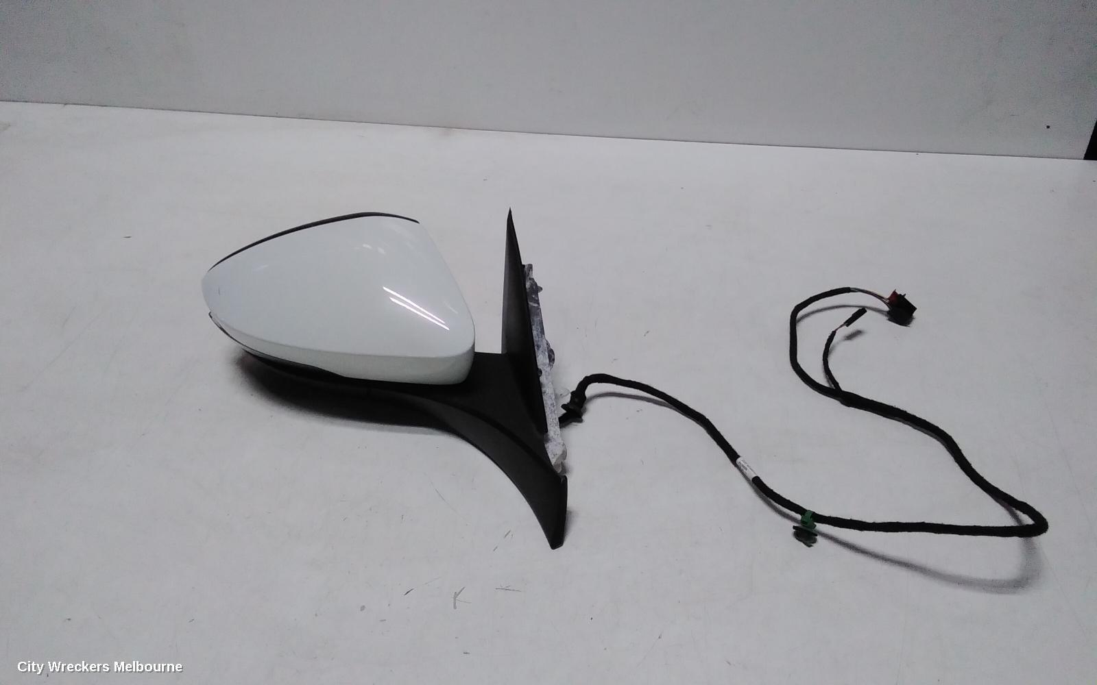 VOLKSWAGEN T-ROC 2021 Right Door Mirror