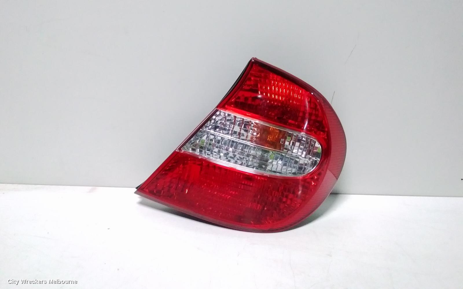 TOYOTA CAMRY 2003 Right Taillight