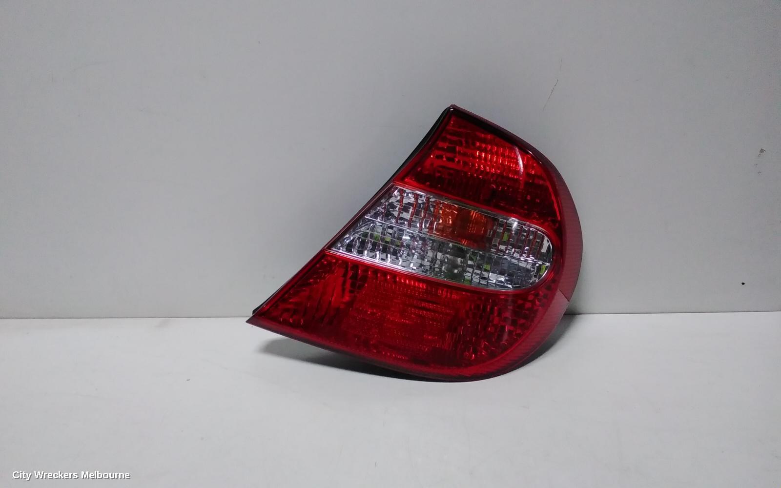 TOYOTA CAMRY 2003 Right Taillight