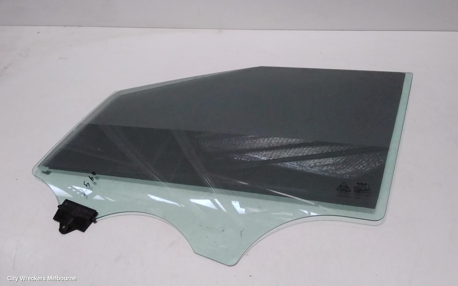 KIA CARNIVAL/GRAND CARNIVAL 2023 Left Front Door Window