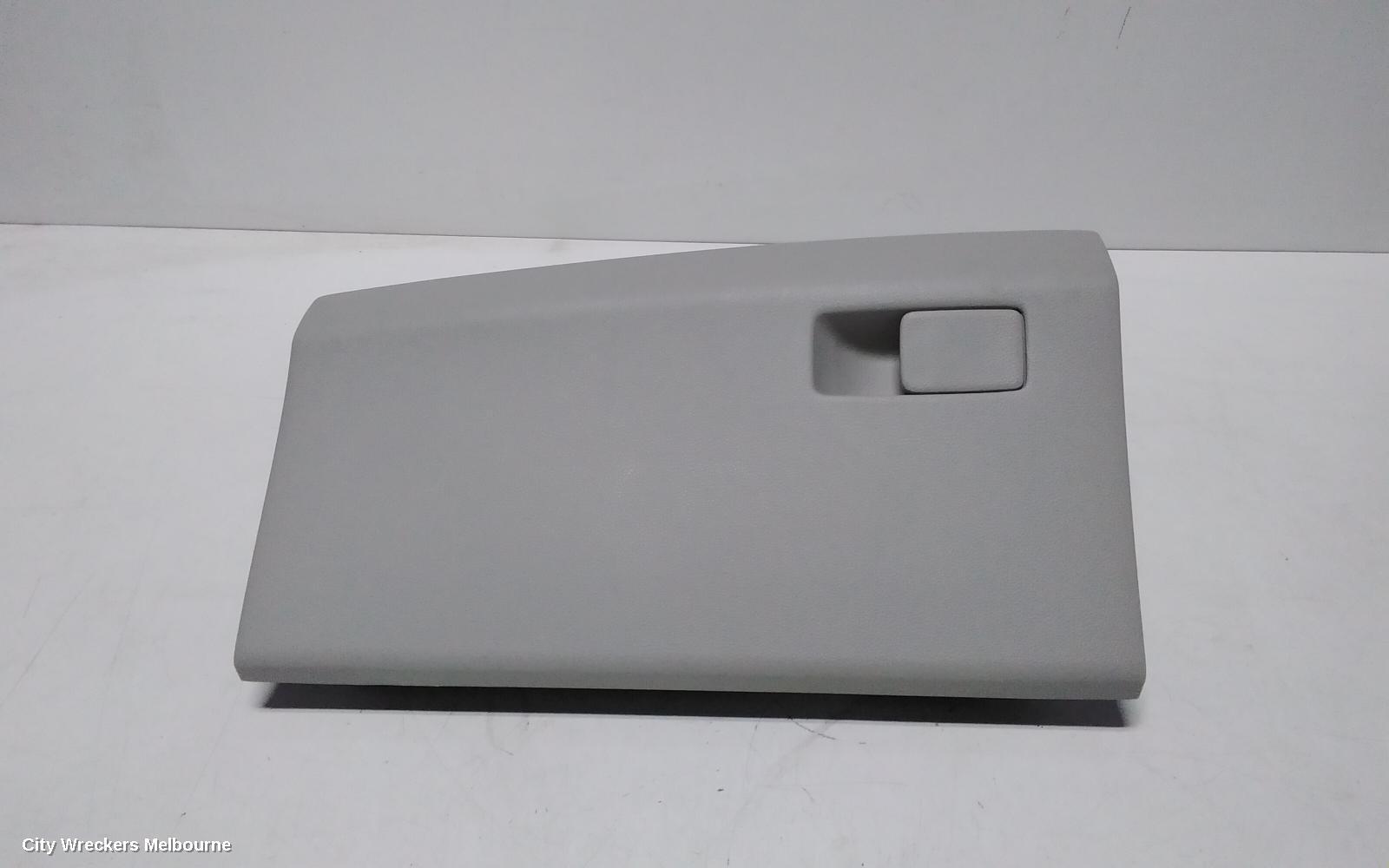 KIA CARNIVAL/GRAND CARNIVAL 2023 Glove Box