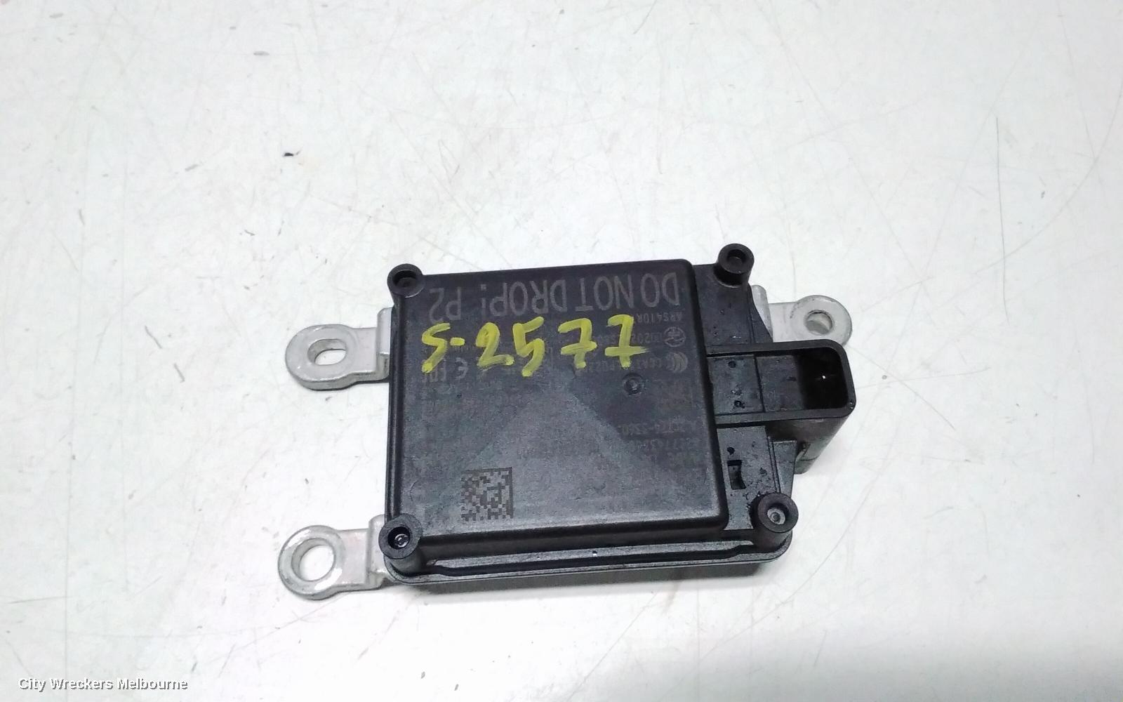 RENAULT ARKANA 2023 Misc Switch/Relay