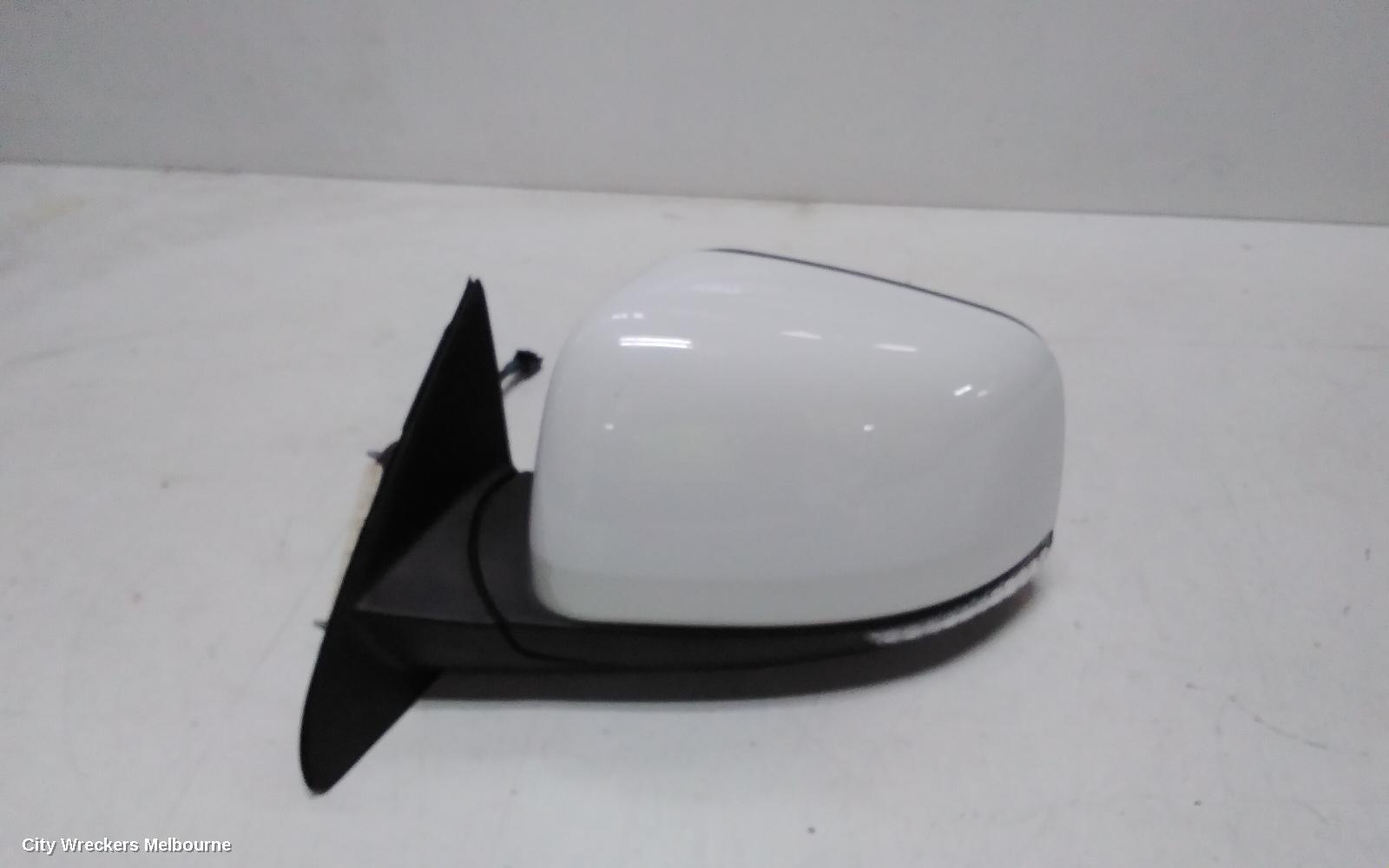 JEEP GRANDCHEROKEE 2013 Left Door Mirror