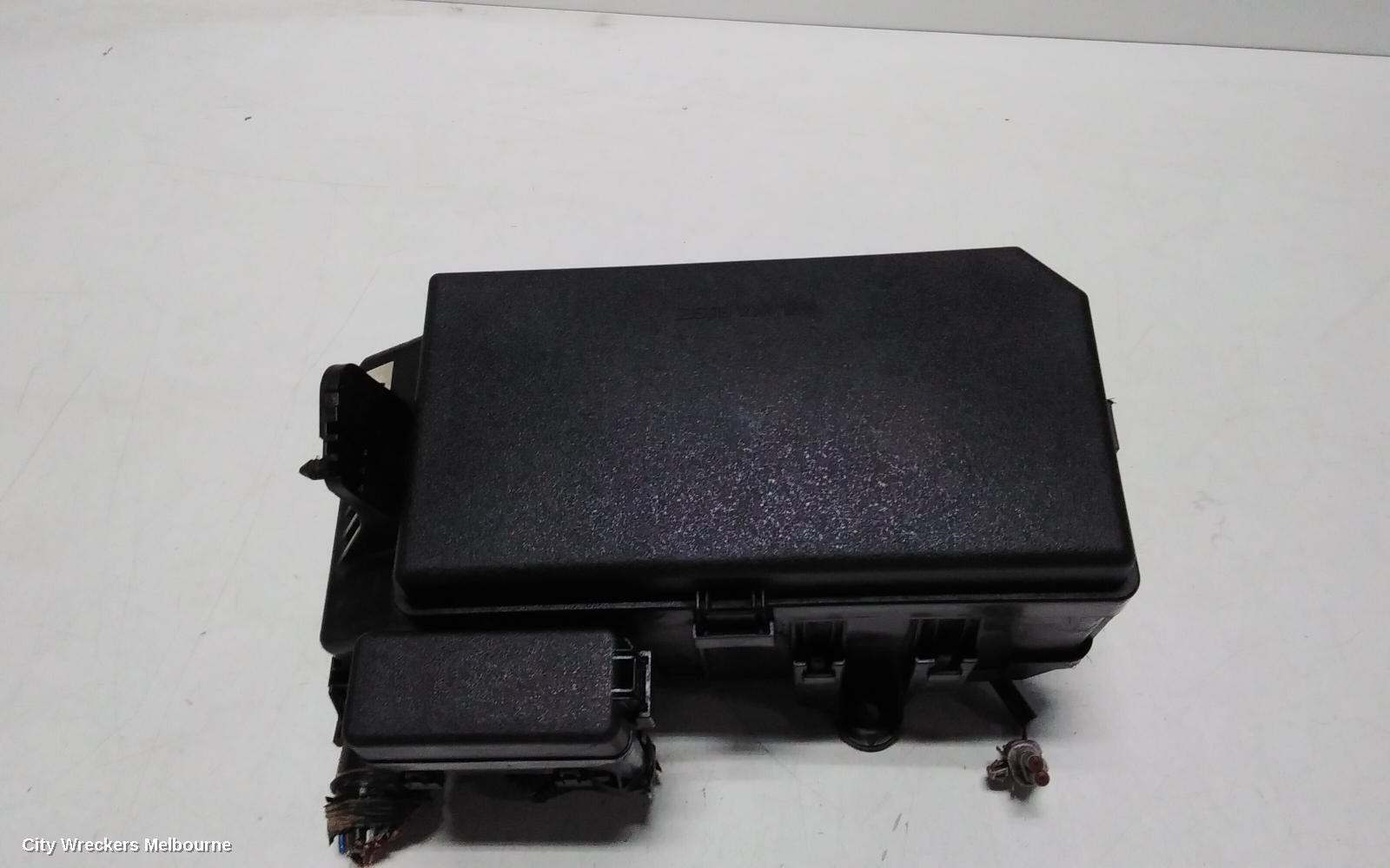 TOYOTA PRADO 2012 Fuse Box