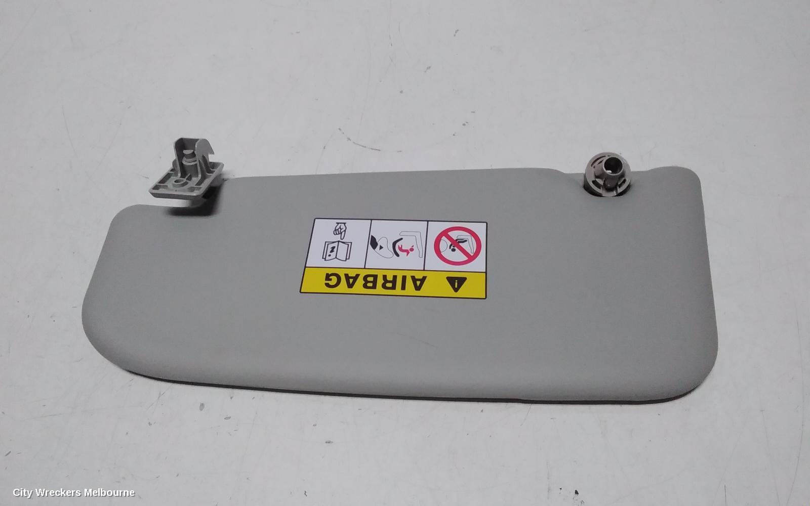 NISSAN DUALIS 2012 Sunvisor