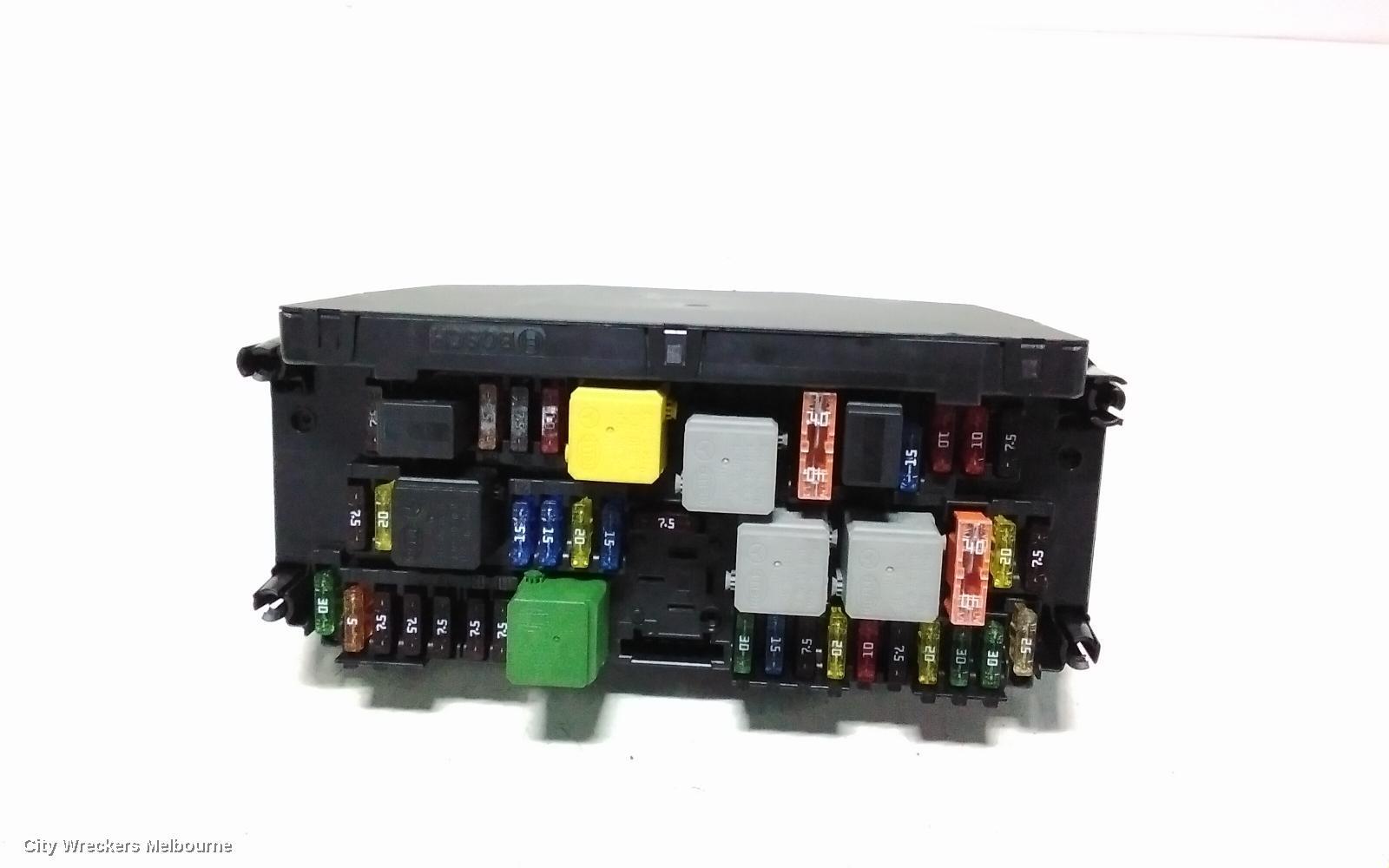 MERCEDES C CLASS 2012 Fuse Box