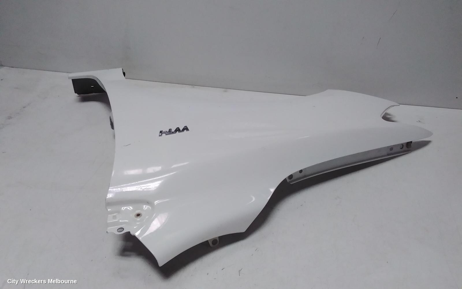 TOYOTA COROLLA 2013 Left Guard