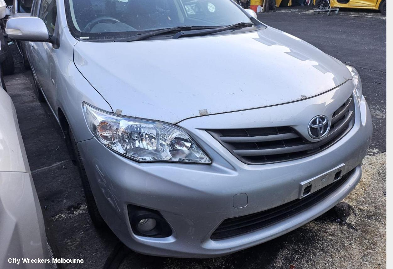 TOYOTA COROLLA 2012 Right Guard