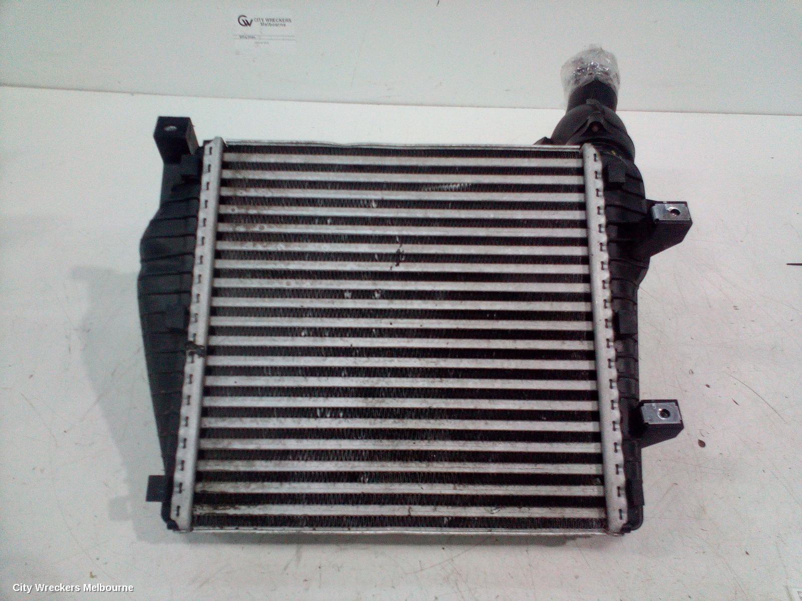 AUDI Q7 2012 Intercooler