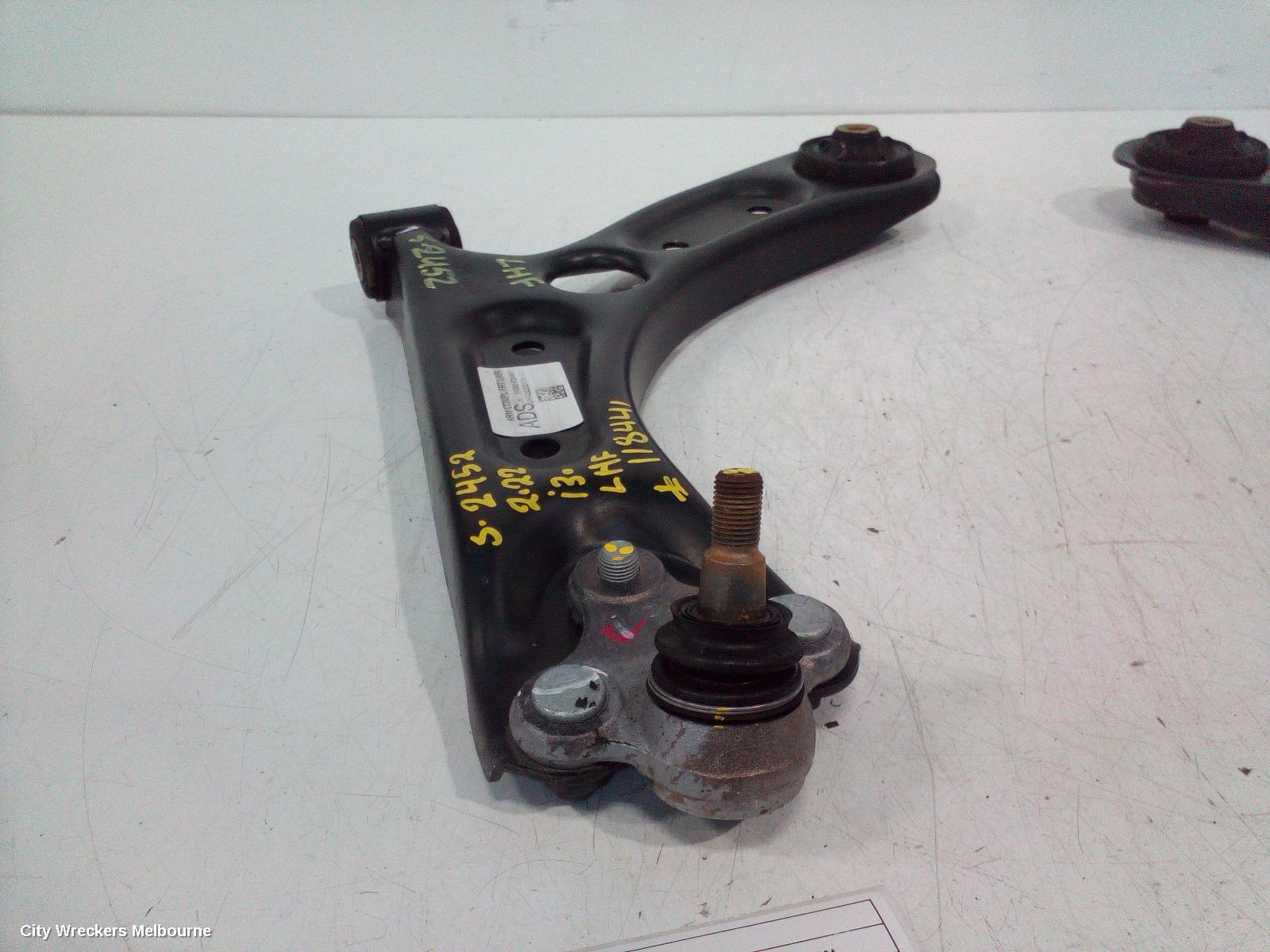 HYUNDAI I30 2022 Left Front Lower Control Arm