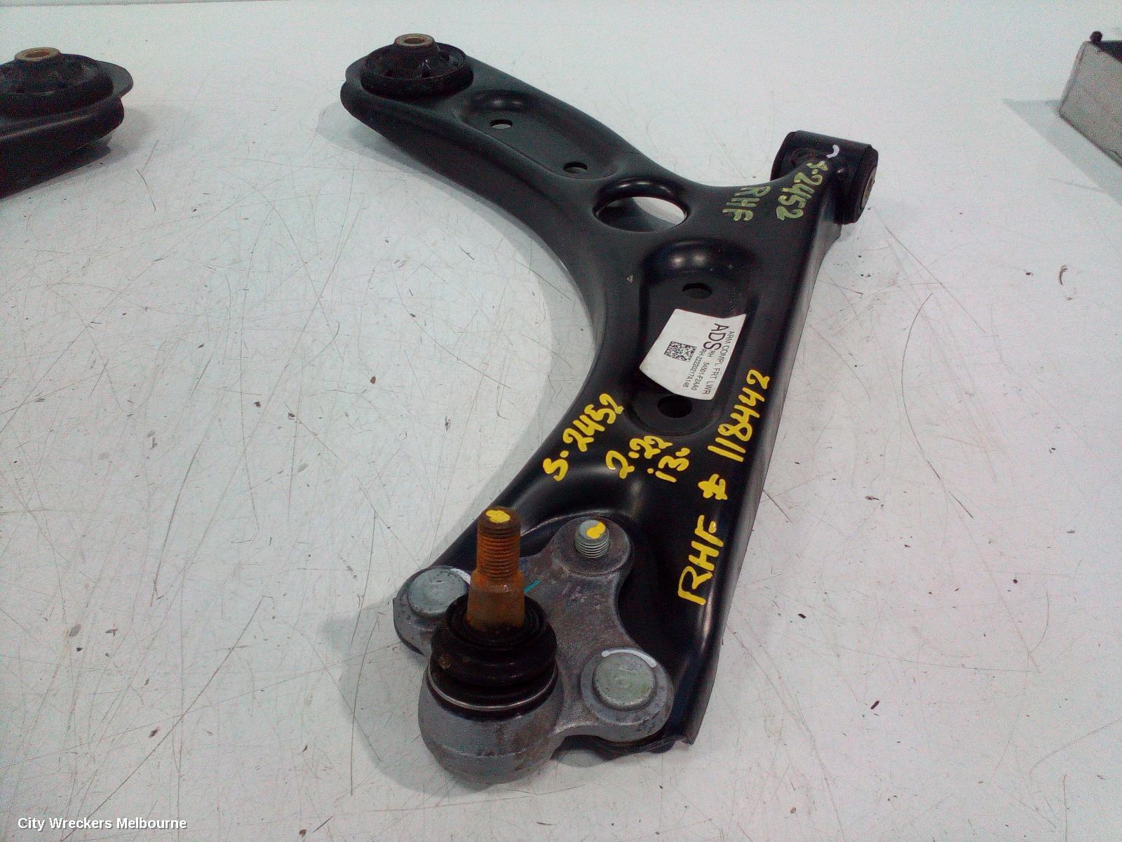 HYUNDAI I30 2022 Right Front Lower Control Arm