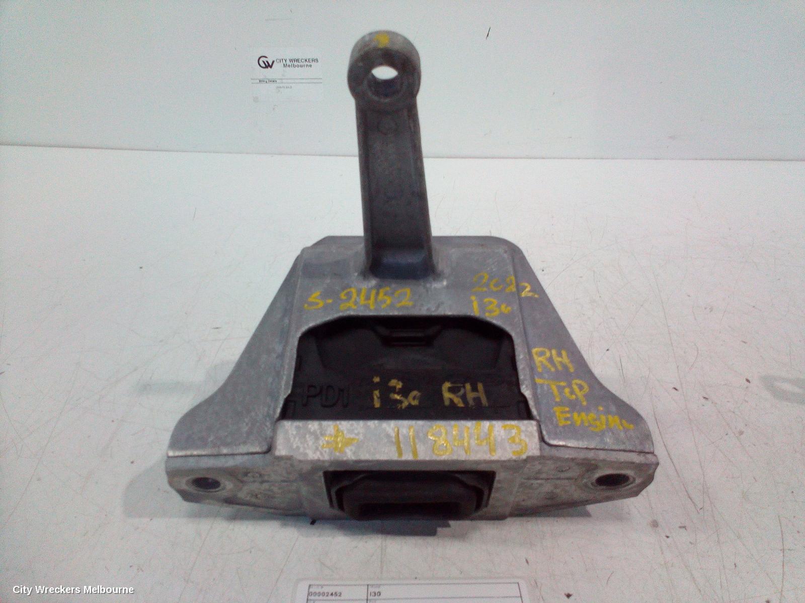 HYUNDAI I30 2022 Mount