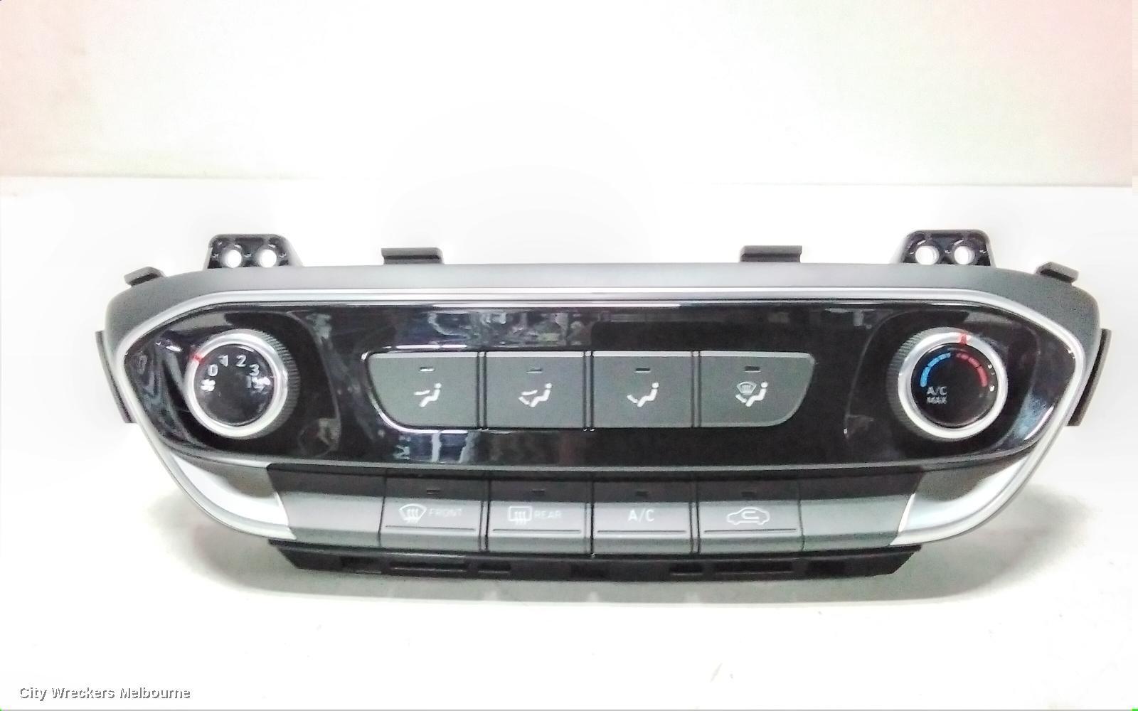 HYUNDAI I30 2022 Heater/Ac Controls