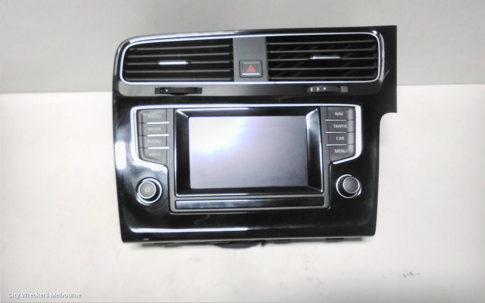 VOLKSWAGEN GOLF 2014 Radio/Cd/Dvd/Sat/Tv