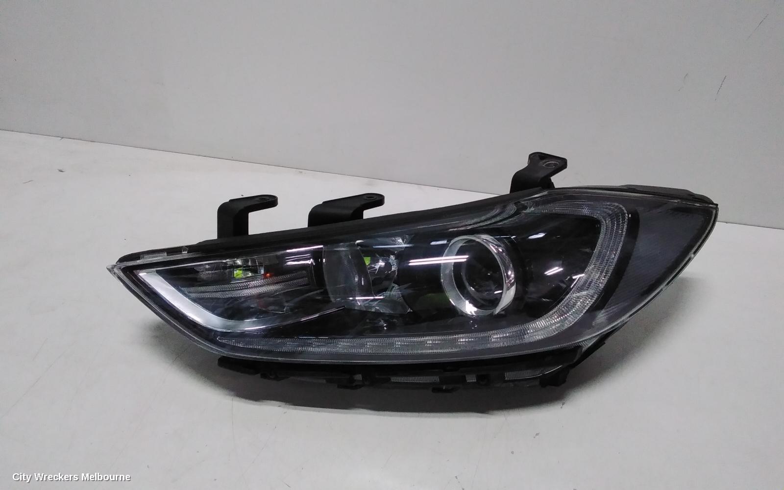 HYUNDAI ELANTRA 2016 Left Headlamp