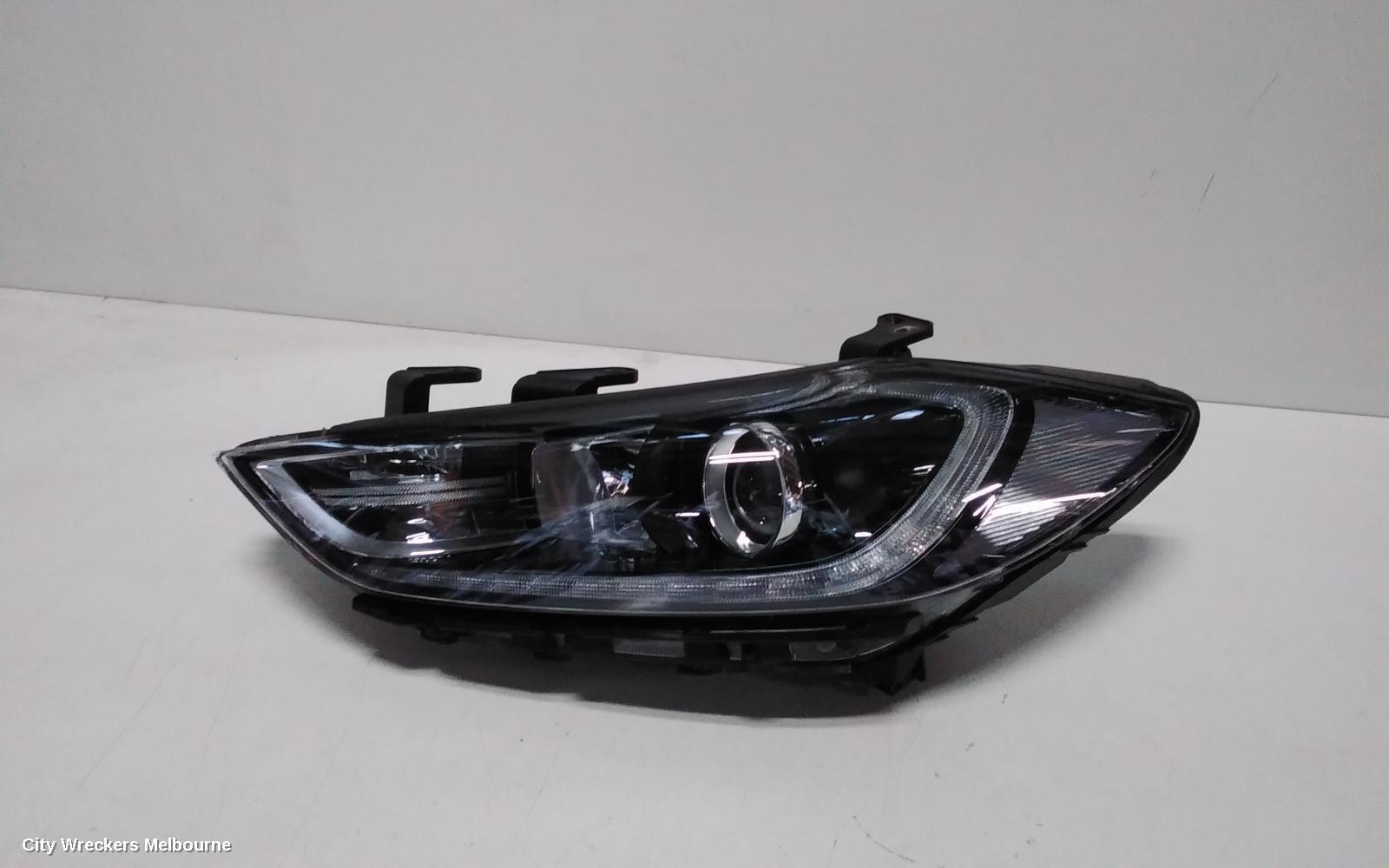 HYUNDAI ELANTRA 2016 Left Headlamp