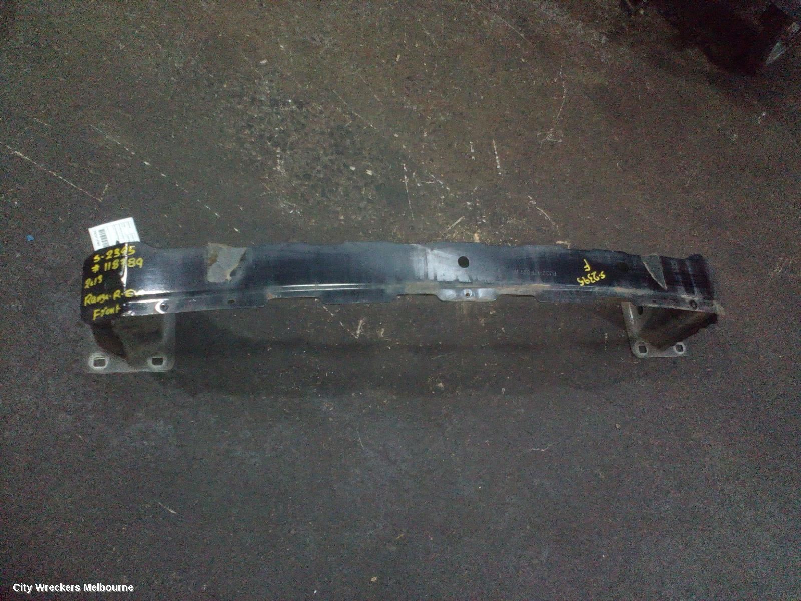 LAND ROVER RANGEROVER EVOQUE 2013 F/Bar Reinforc/Brack