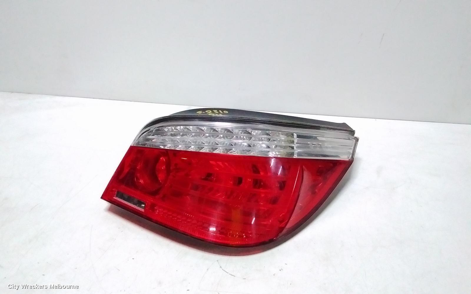 BMW 5 SERIES 2009 Right Taillight