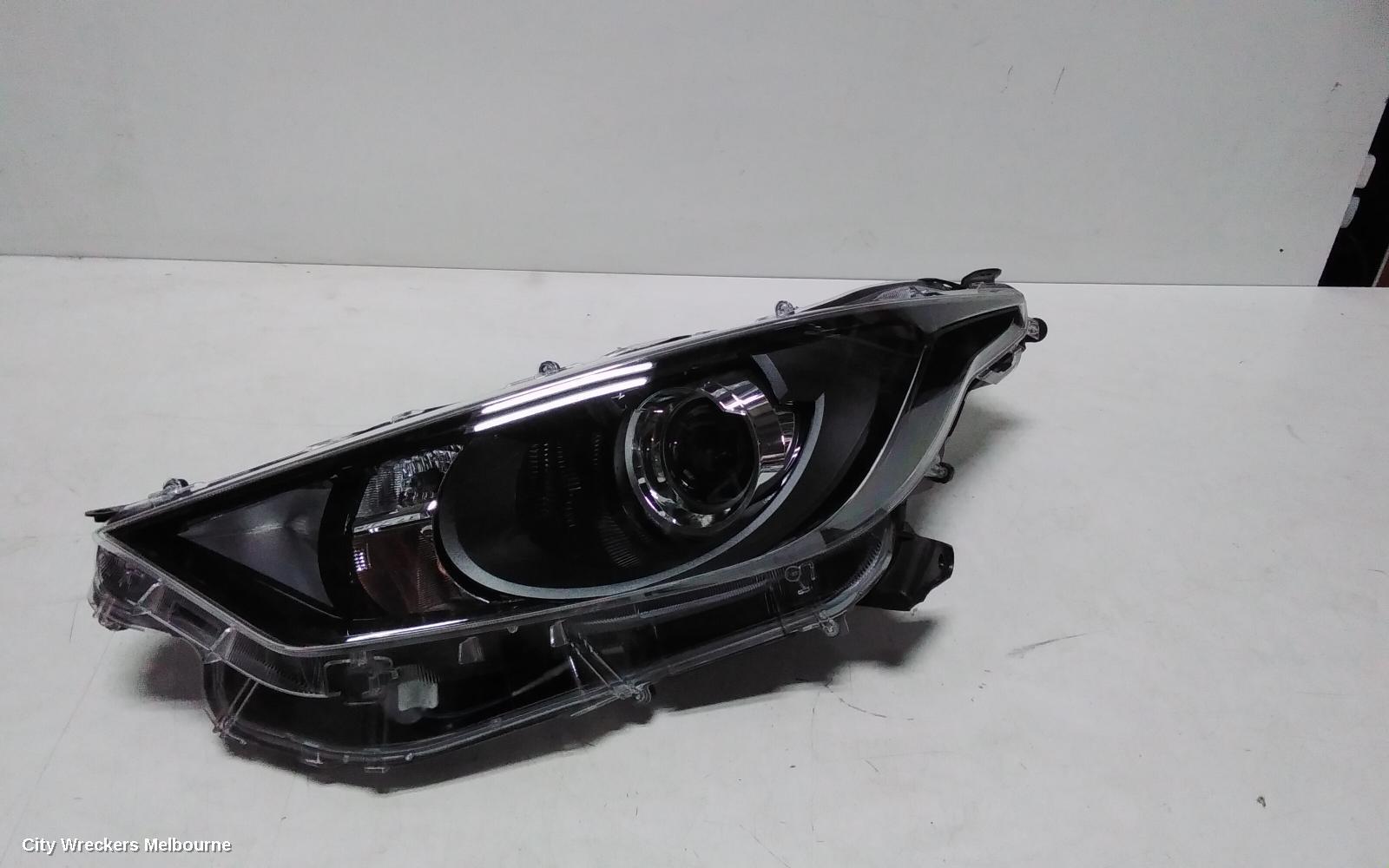 TOYOTA YARIS 2022 Left Headlamp