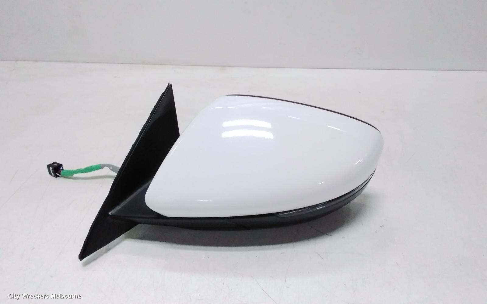 MG HS 2023 Left Door Mirror