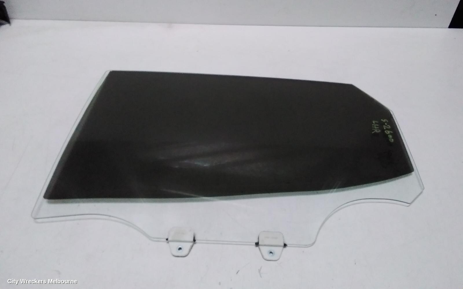 MG ZS 2023 Left Rear Door Window