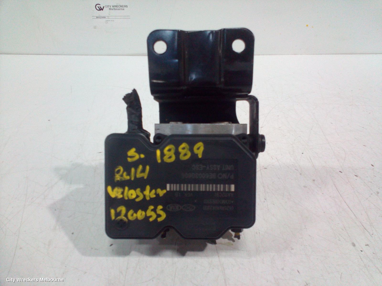 HYUNDAI VELOSTER 2014 Abs Pump/Modulator