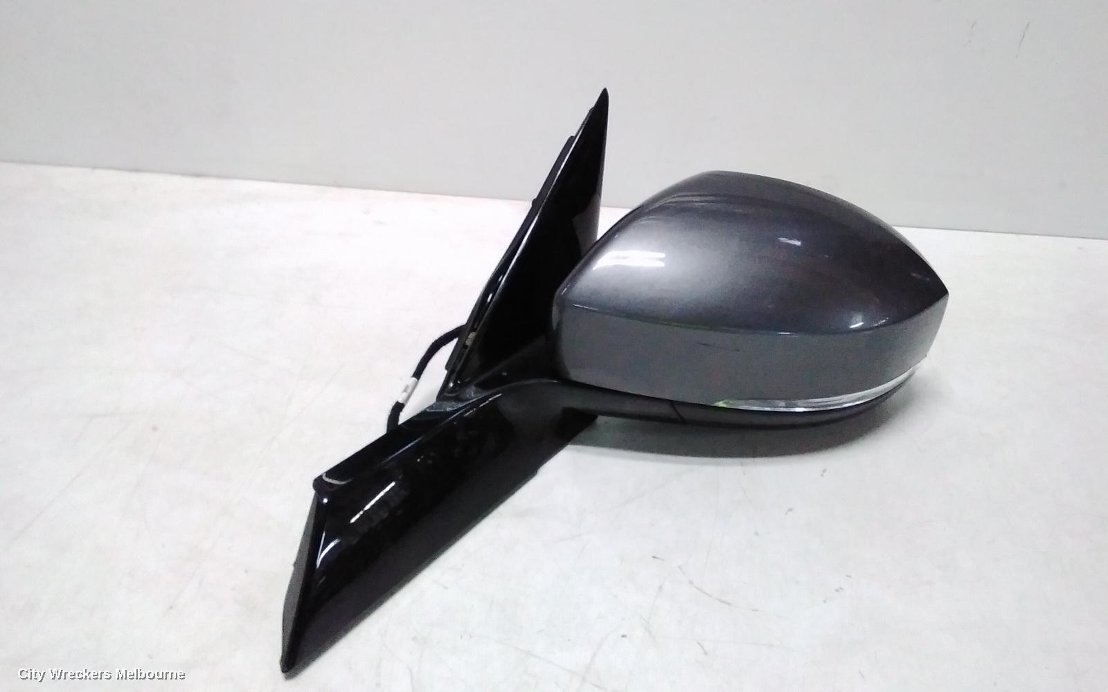 LAND ROVER DISCOVERY 2017 Left Door Mirror