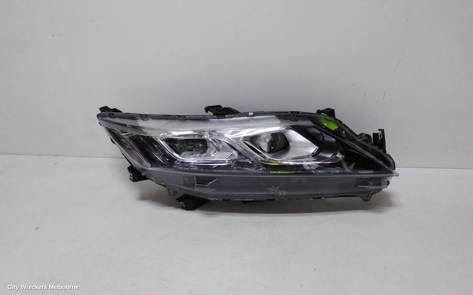 MITSUBISHI ECLIPSE CROSS 2018 Right Headlamp