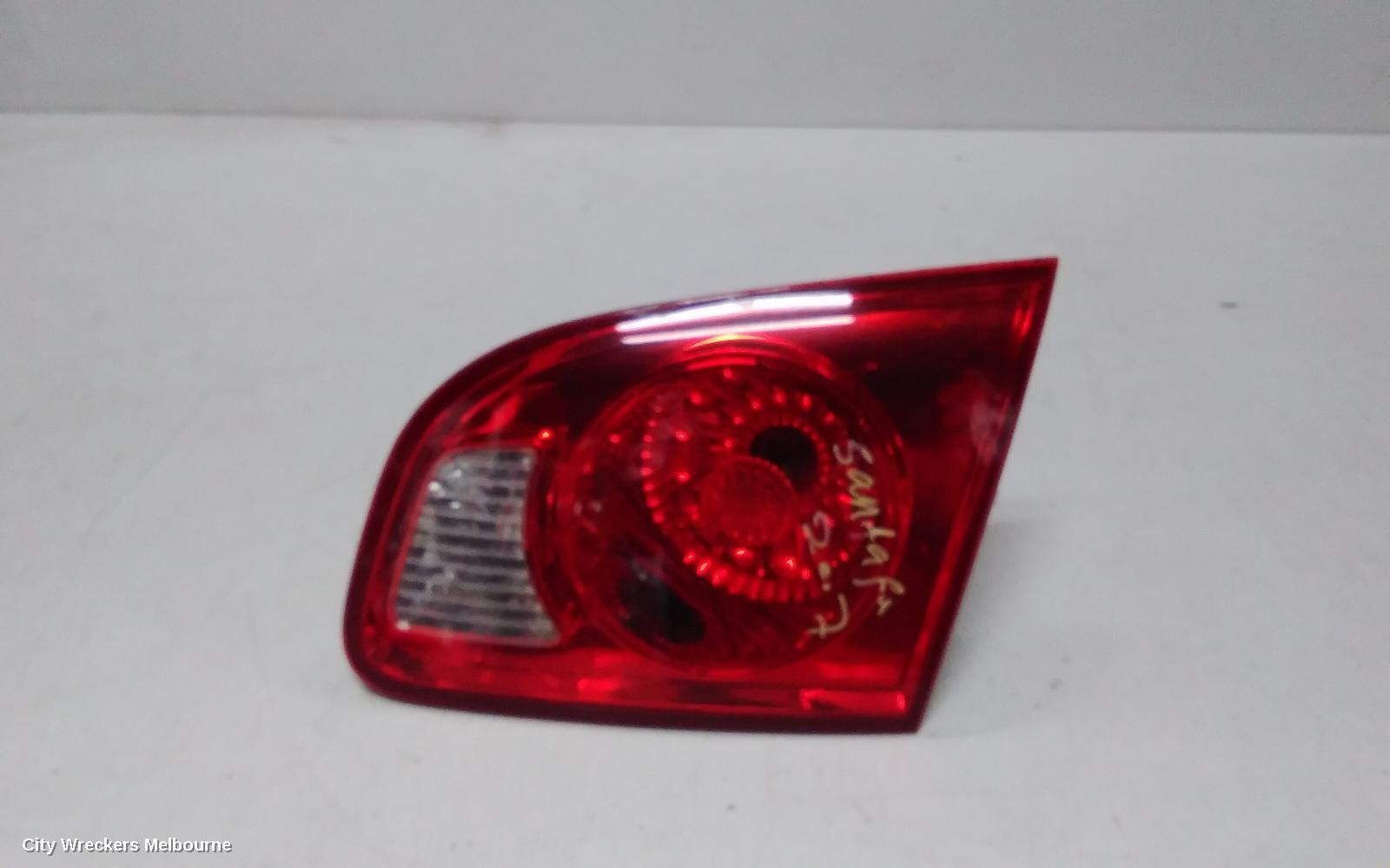 HYUNDAI SANTA FE 2007 Rear Garnish