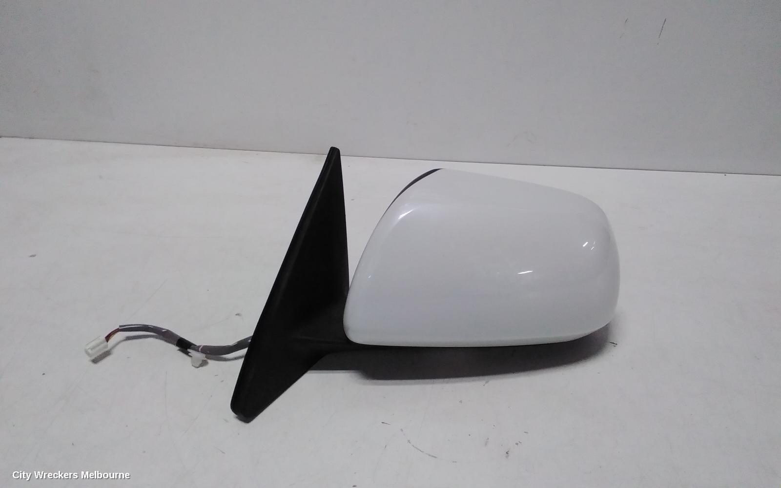 TOYOTA KLUGER 2012 Left Door Mirror