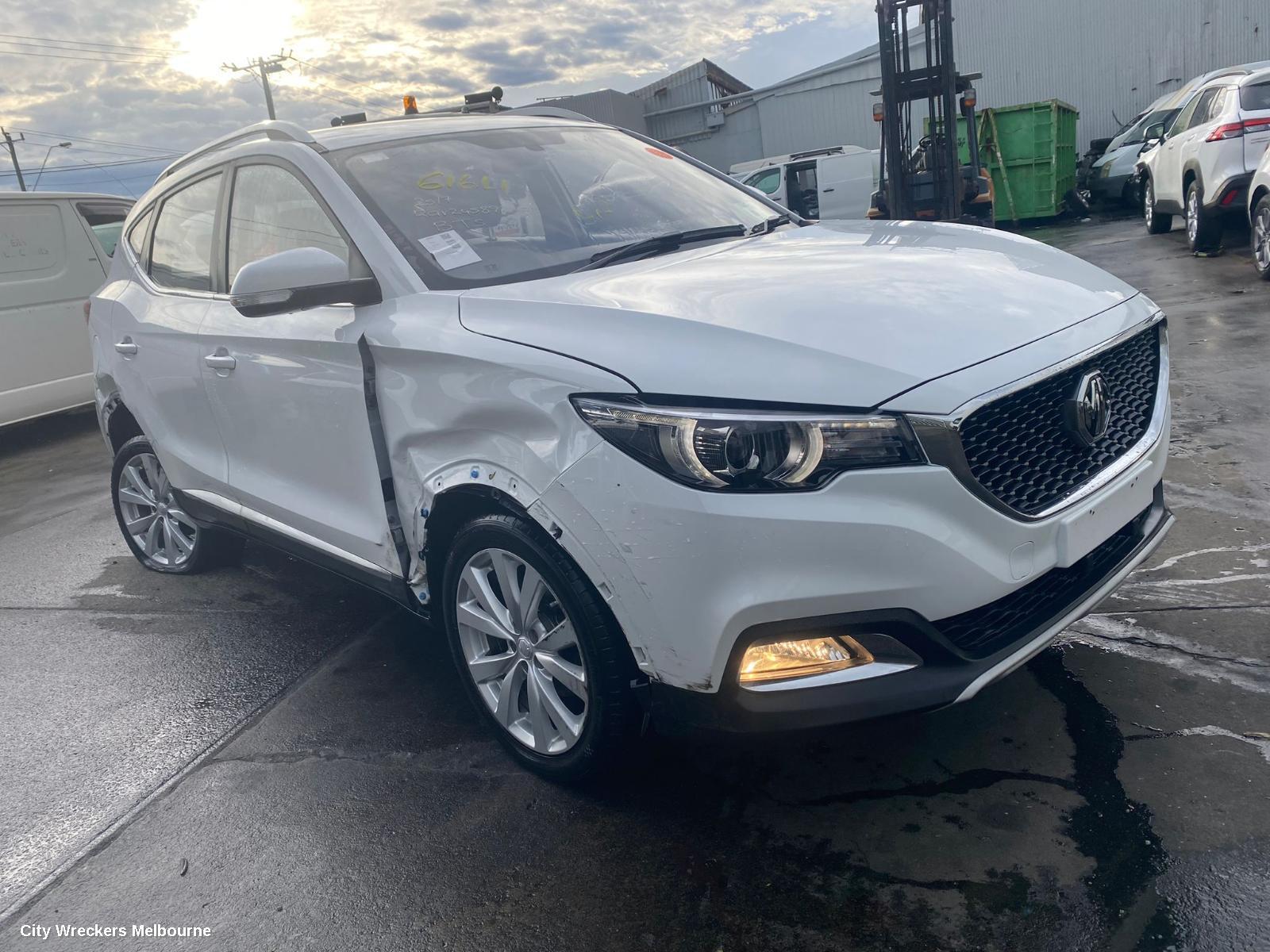 MG ZS 2021 Right Headlamp