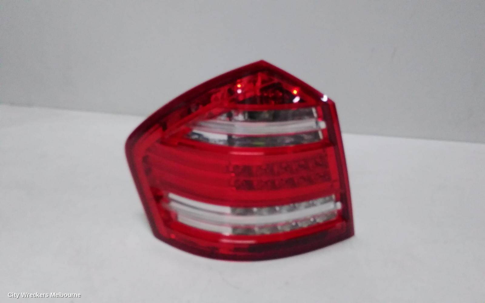 MERCEDES GL CLASS 2011 Left Taillight