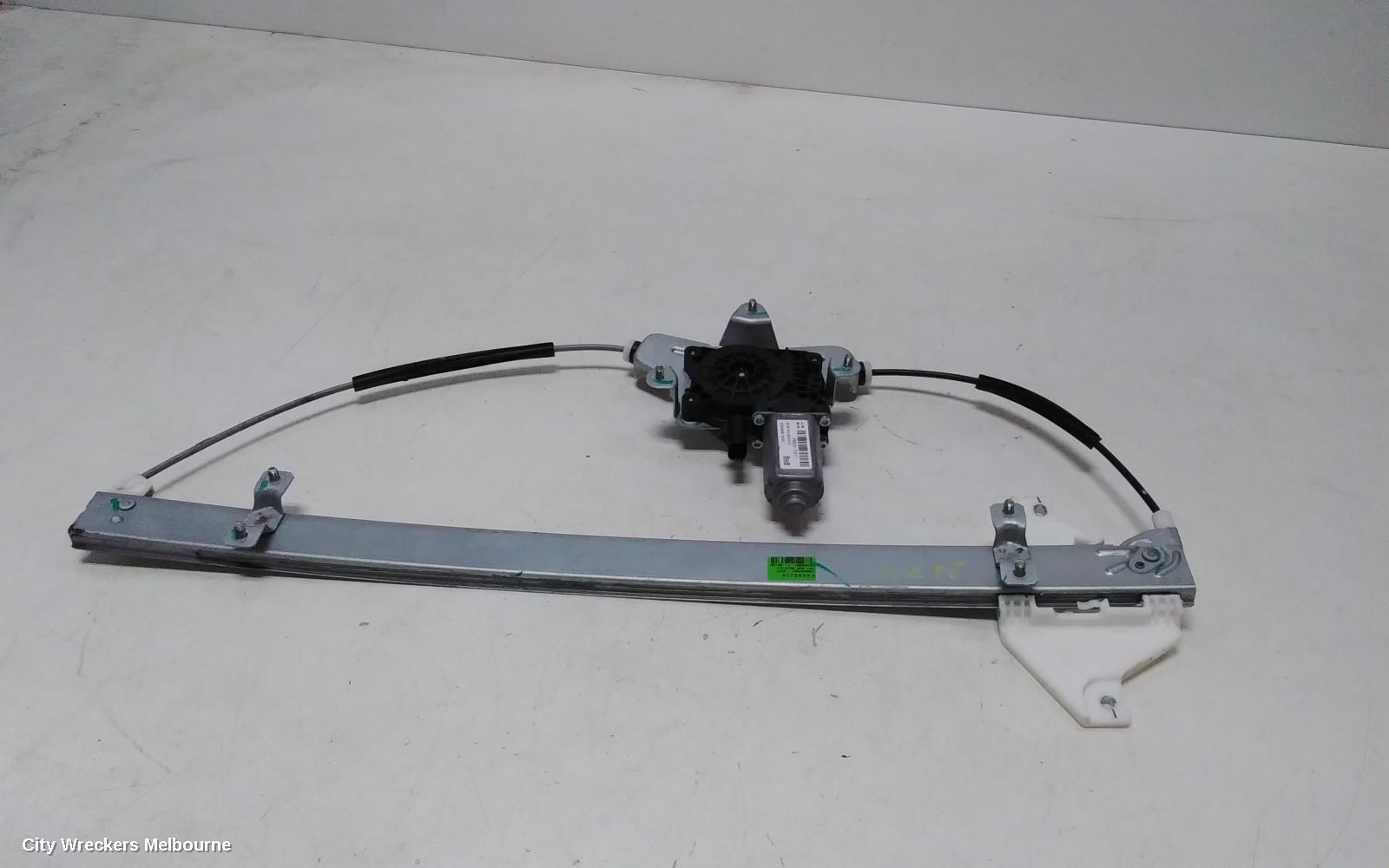 LDV G10 2021 Right Front Window Reg/Motor