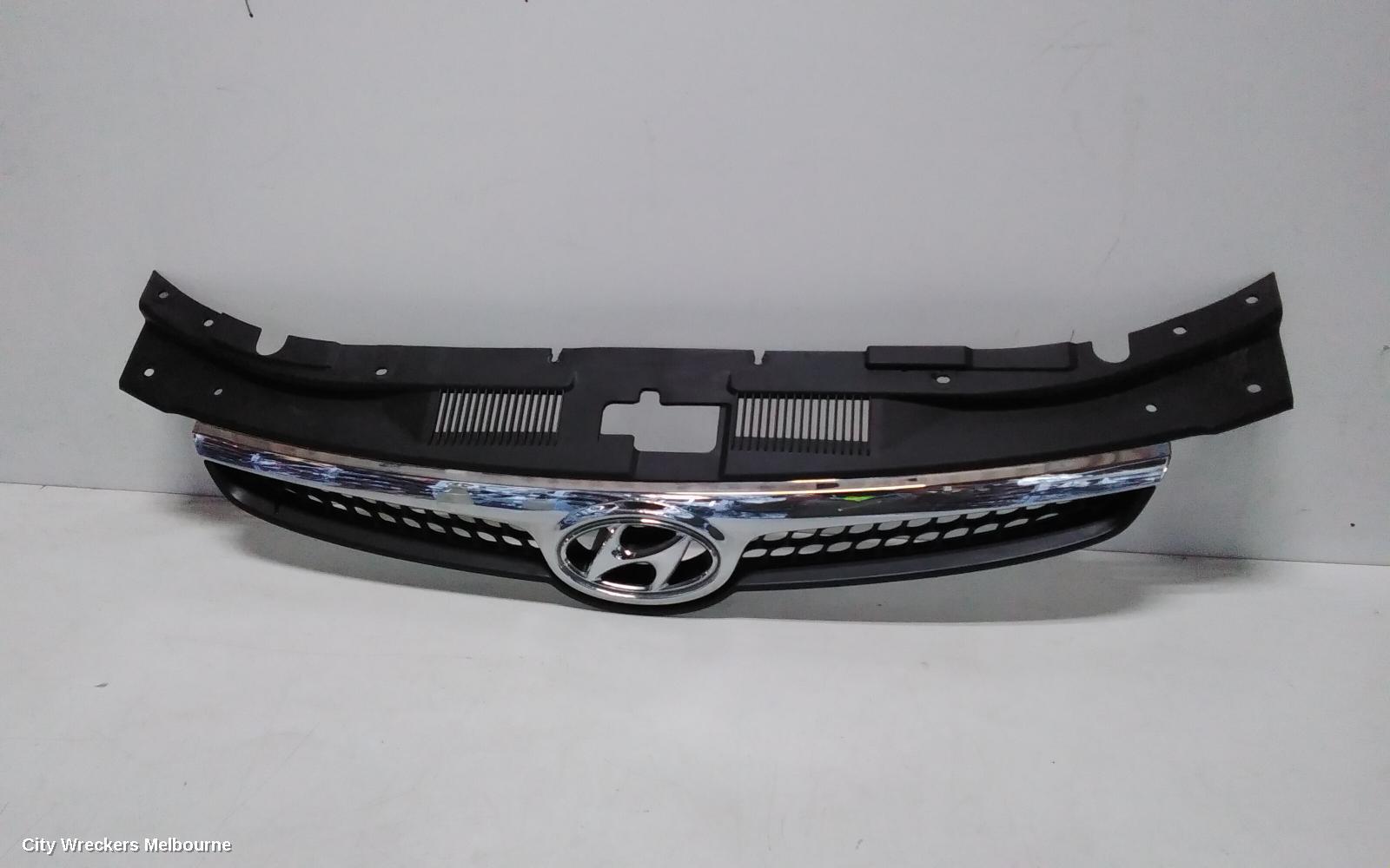 HYUNDAI I30 2009 Grille