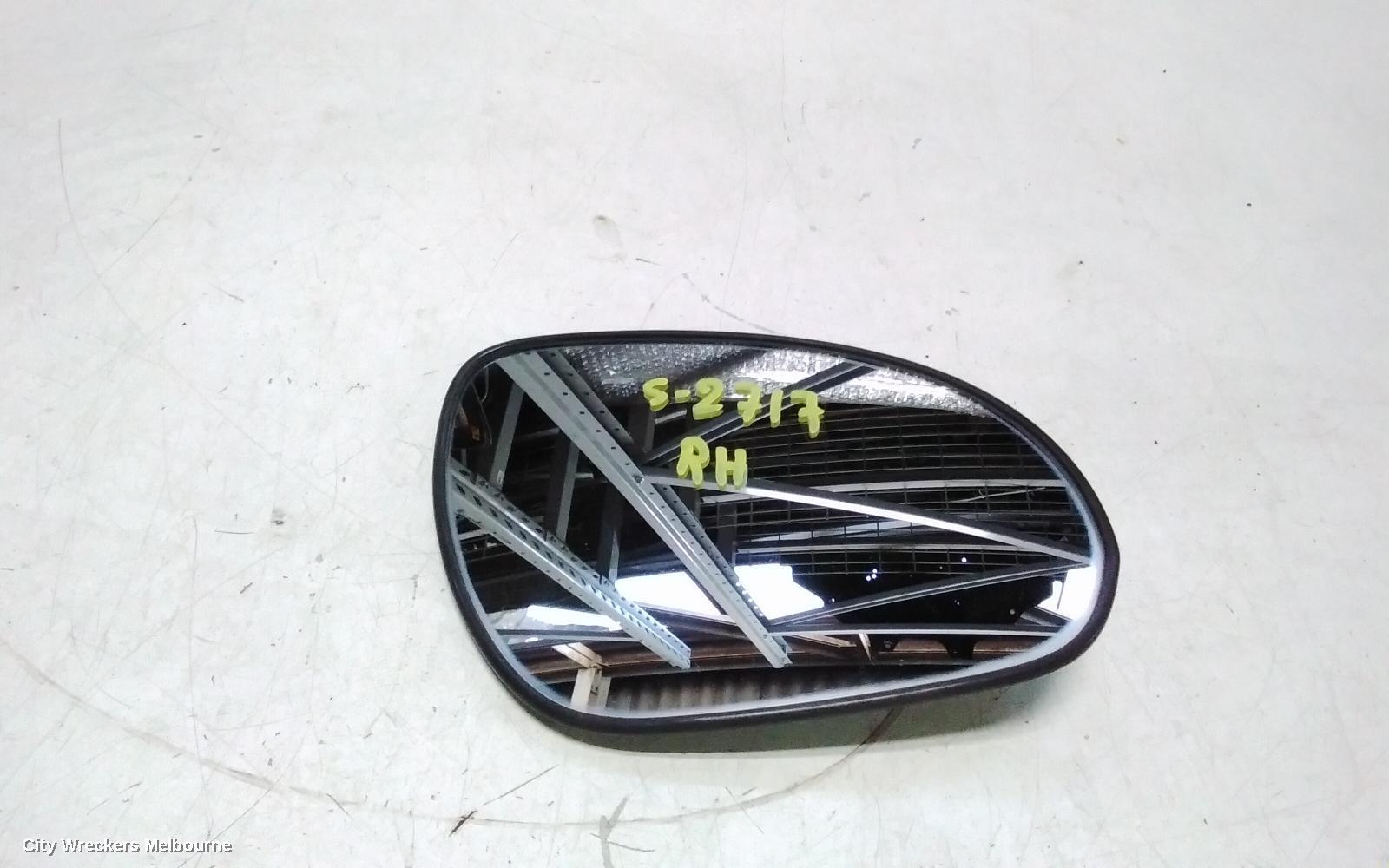 HYUNDAI I30 2009 Right Door Mirror