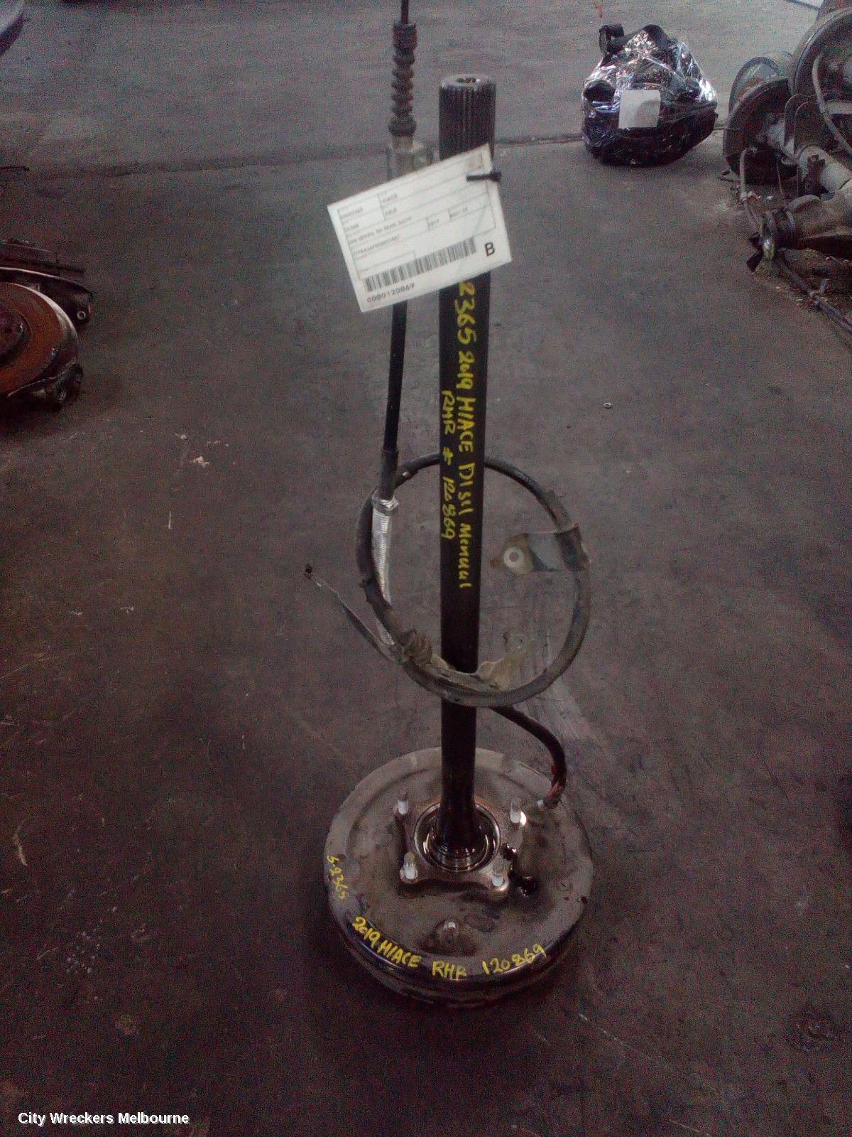 TOYOTA HIACE 2019 Axle