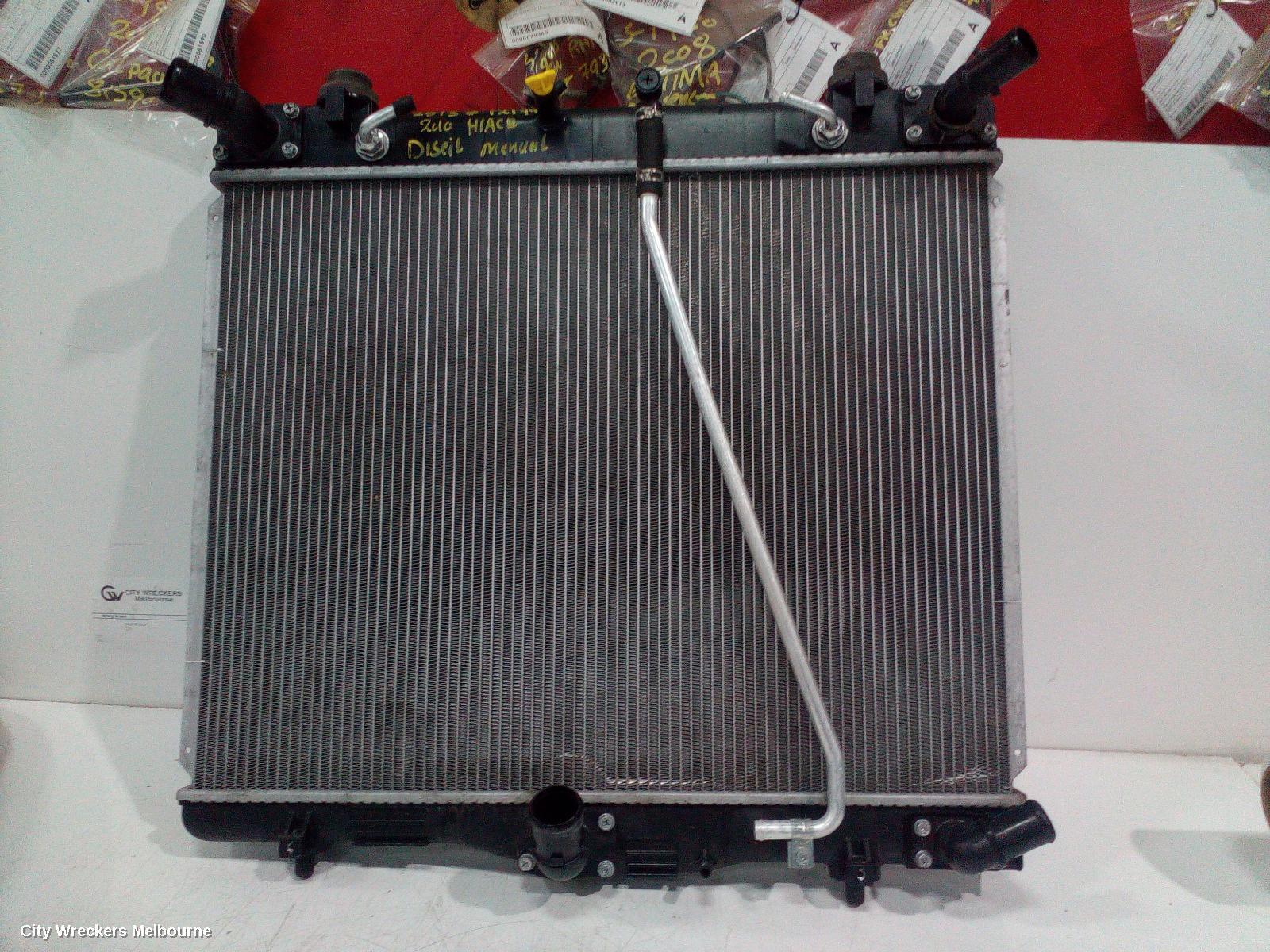 TOYOTA HIACE 2010 Radiator