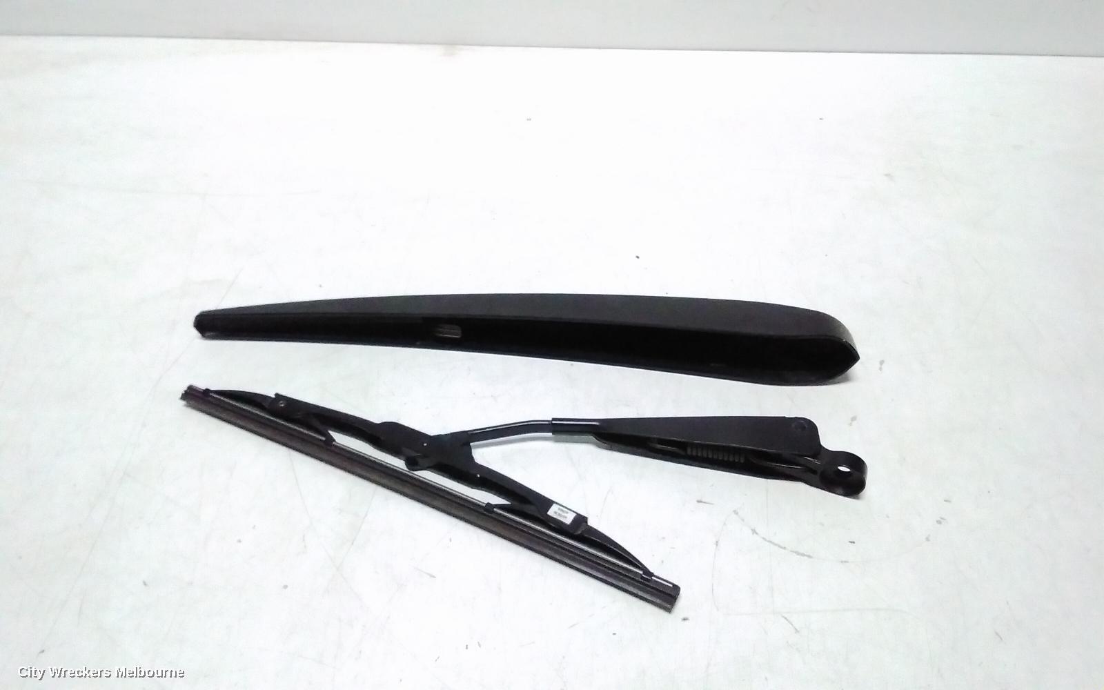 HOLDEN EQUINOX 2019 Wiper Arm