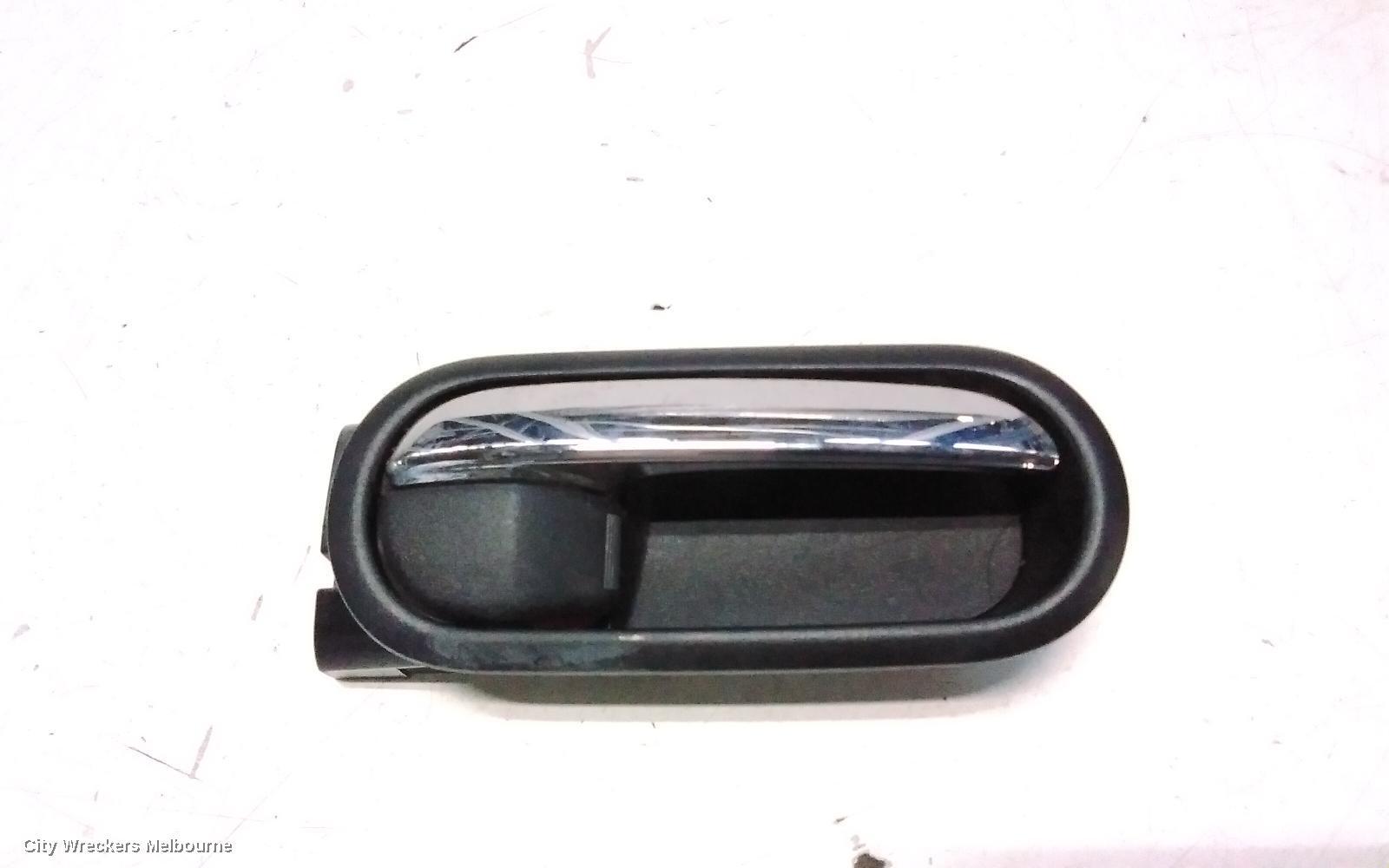 MAZDA CX7 2010 Door Handle