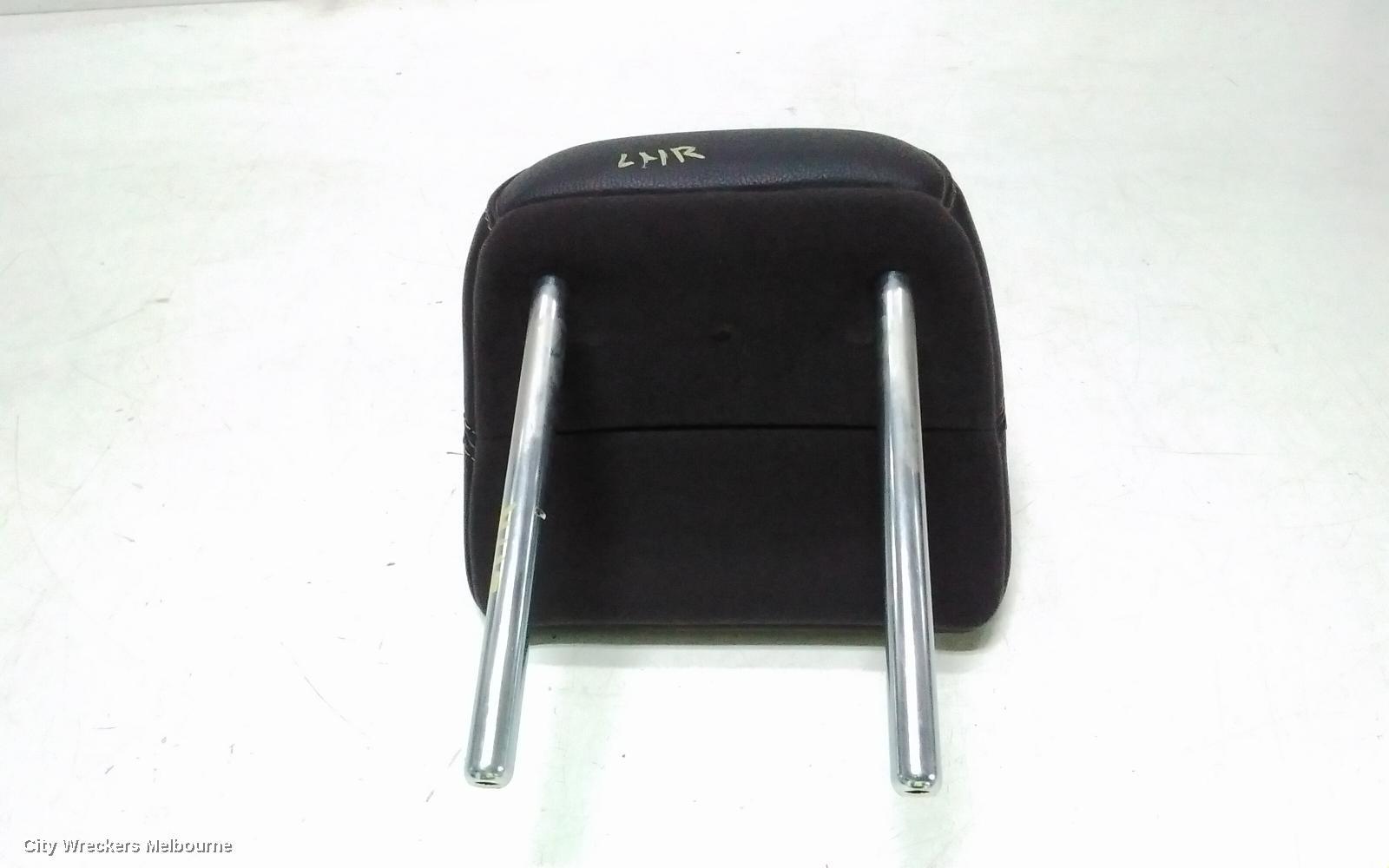 MAZDA CX5 2021 Headrest