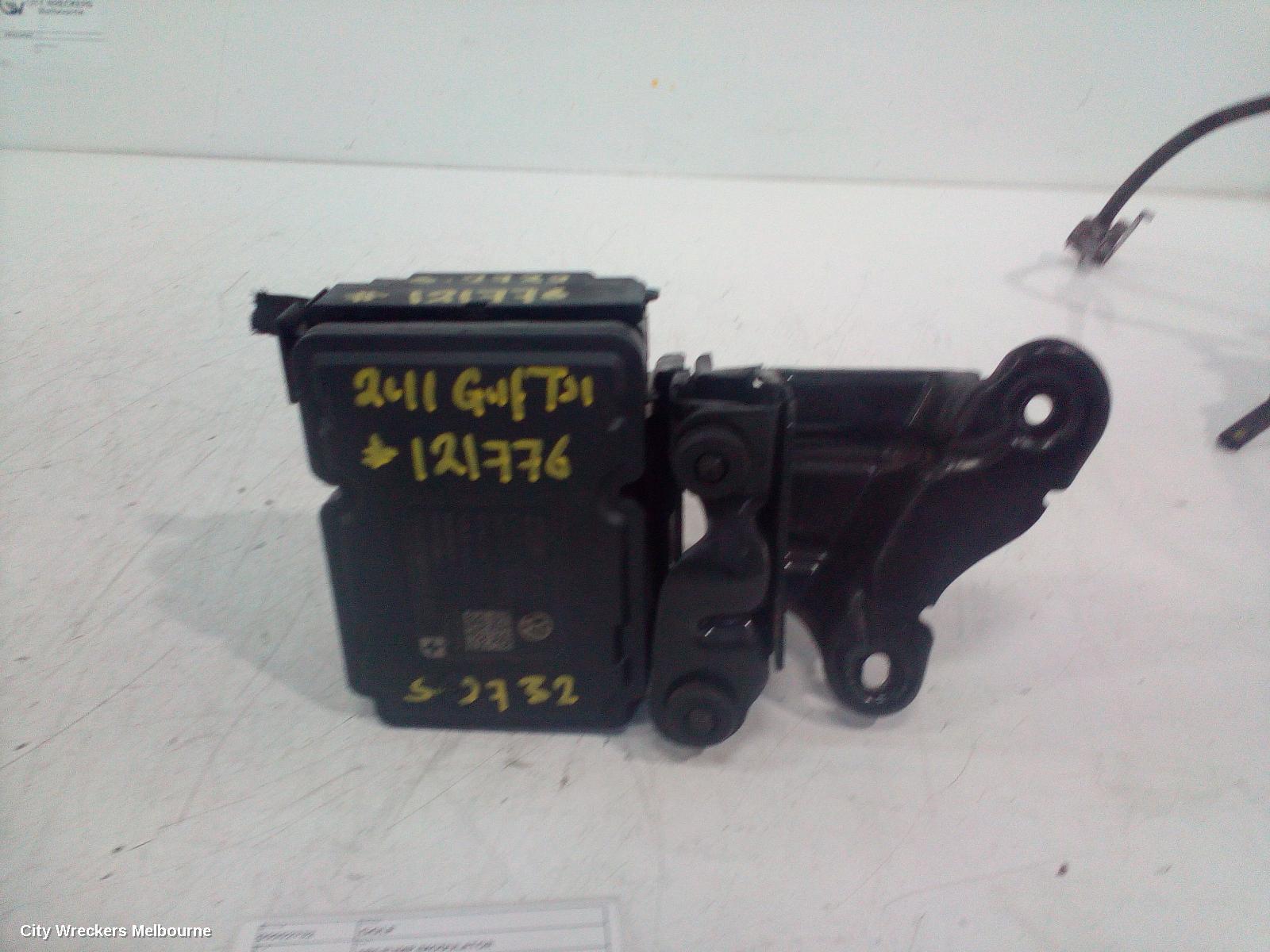 VOLKSWAGEN GOLF 2011 Abs Pump/Modulator