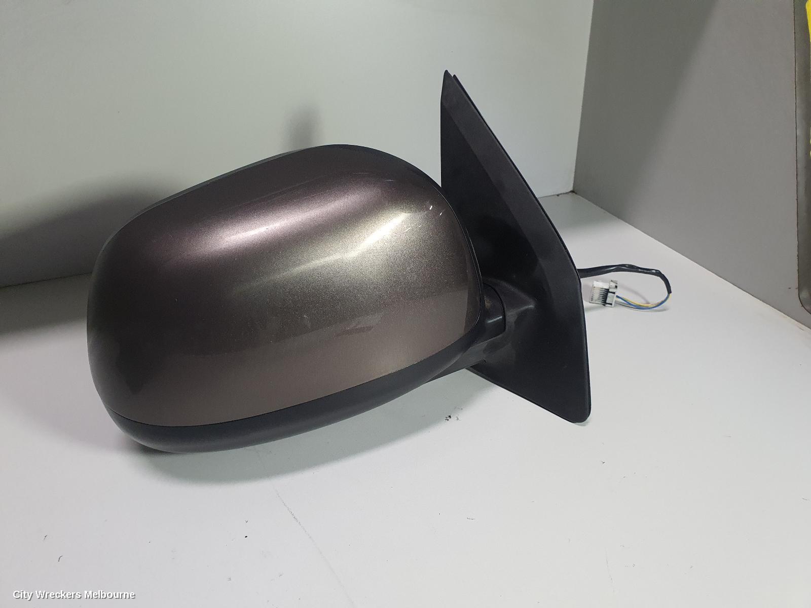 MITSUBISHI OUTLANDER 2011 Right Door Mirror