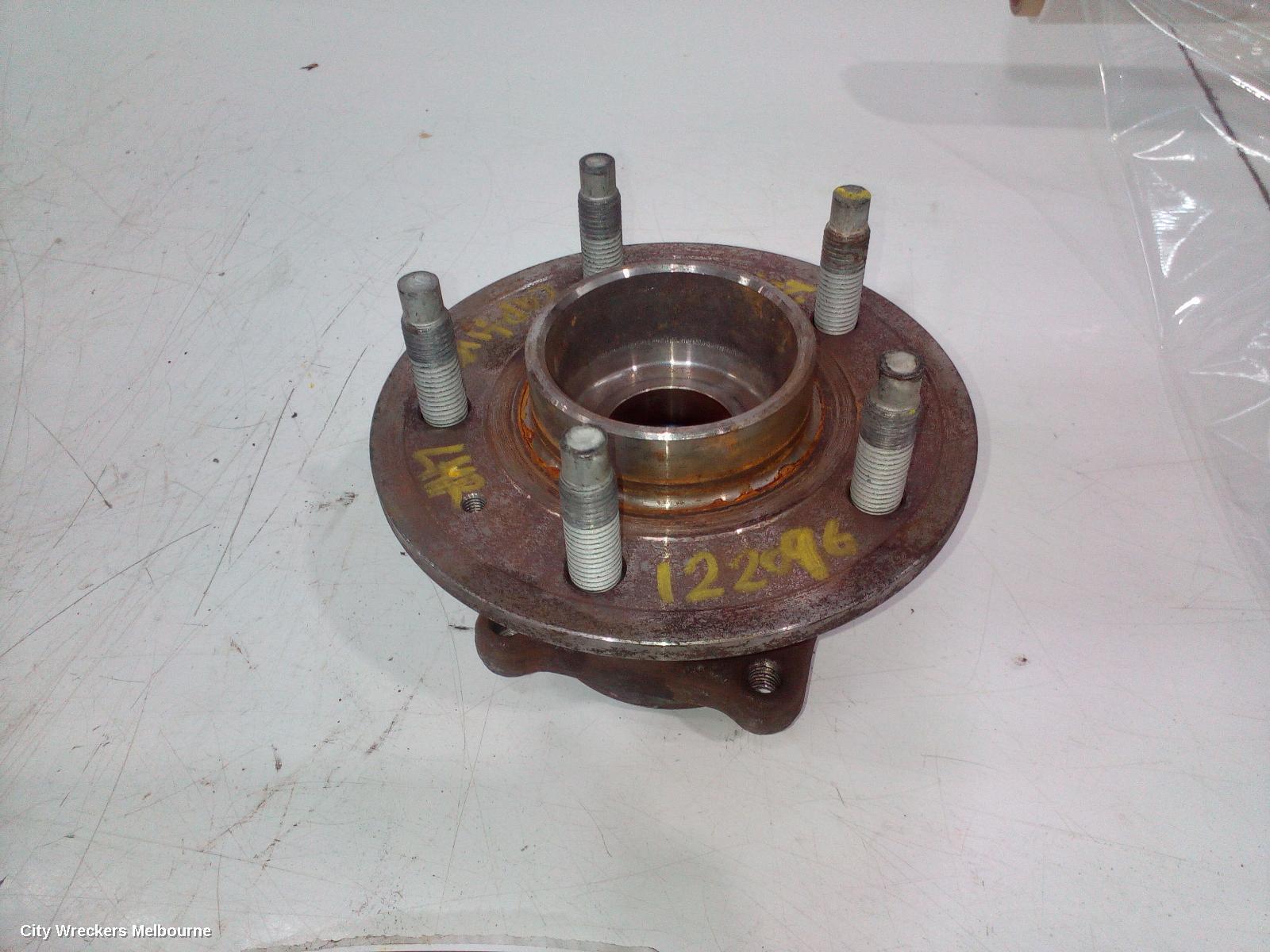 HOLDEN CAPTIVA 2014 Left Rear Hub Assembly